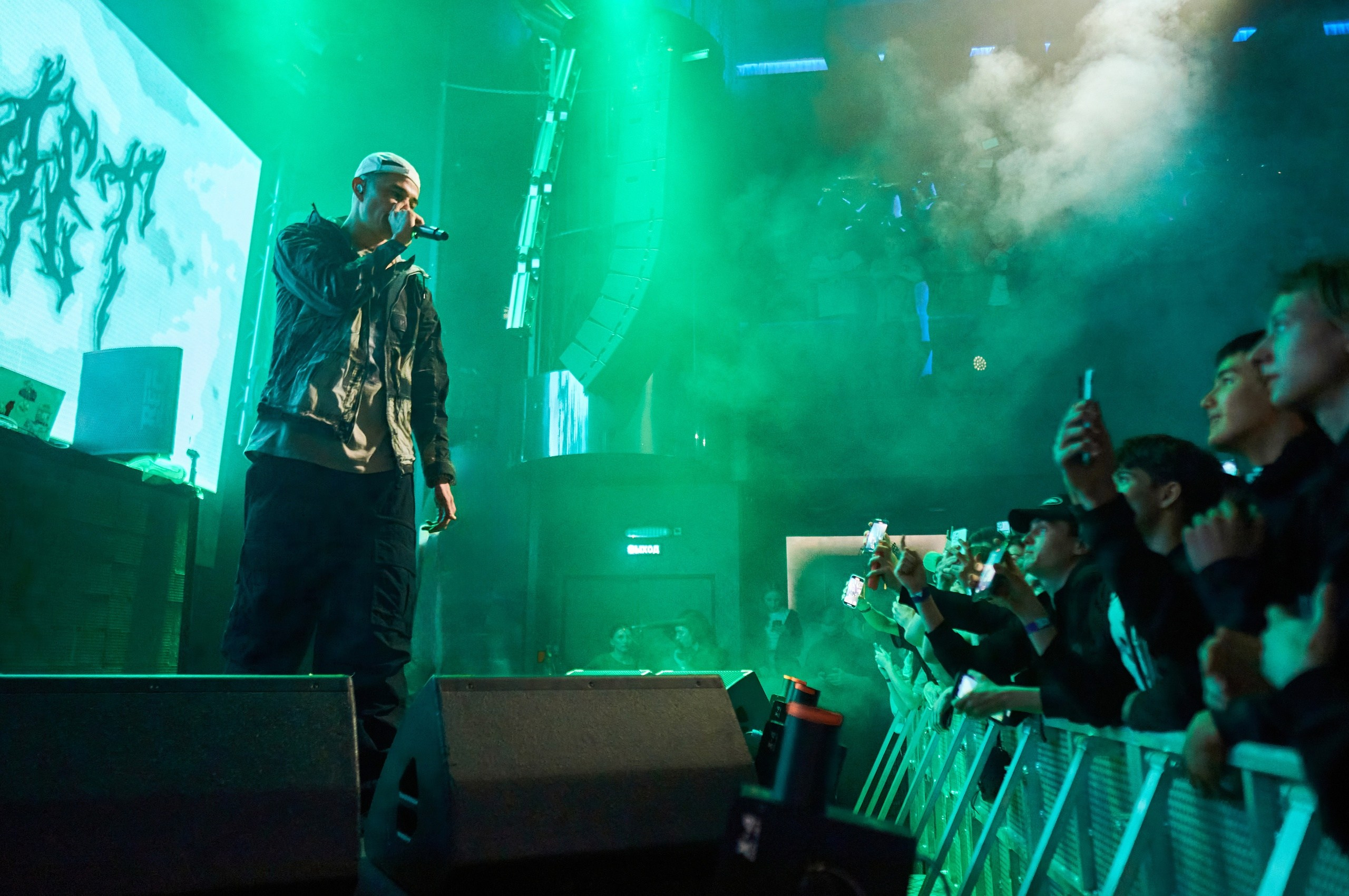 OBLADAET 05.04 (KHV LOONA). Фотограф | Кнышева Валерия | Санкт-Петербург