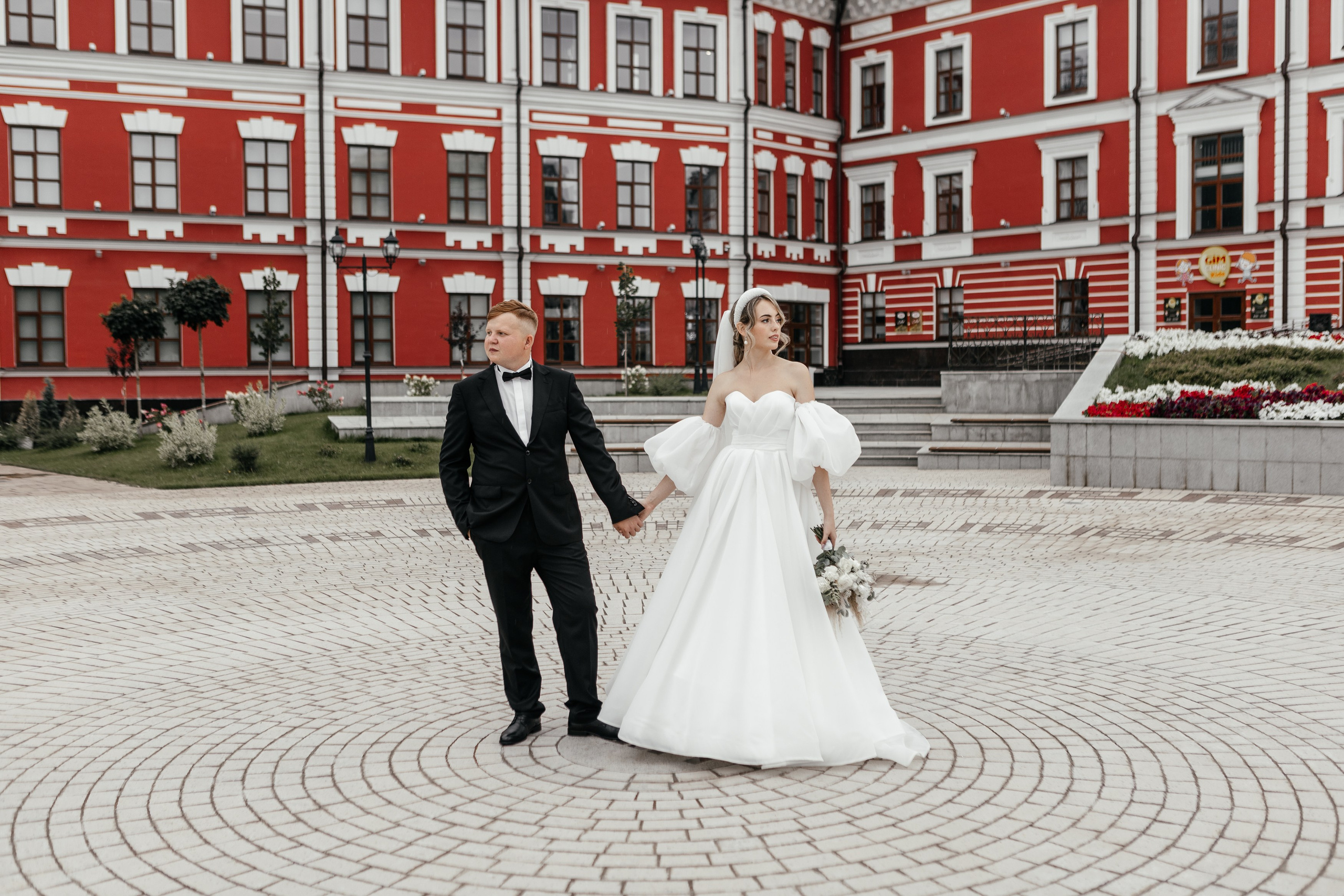 Свадебный фотограф Уфа — Руслан ГабдлисламовЖивые эмоции, красивые кадры, воспоминания на всю жизнь.Работаю по всей Республике Башкортоста. Свадебный фотограф Уфа Руслан Габдлисламов