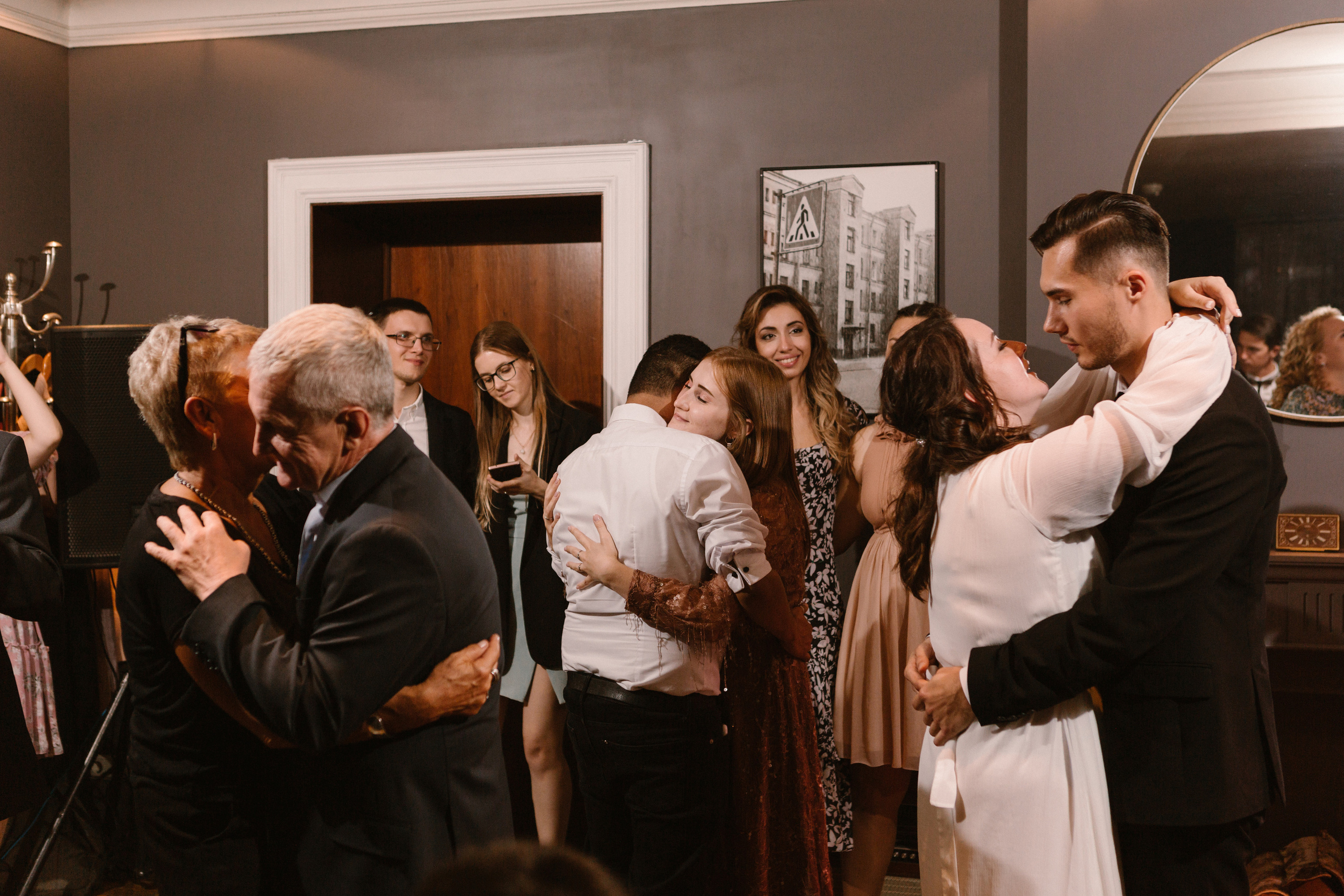 I feel this warmth. Galina and Nikita Bykovets, a wedding photographer and videographer duo in Germany