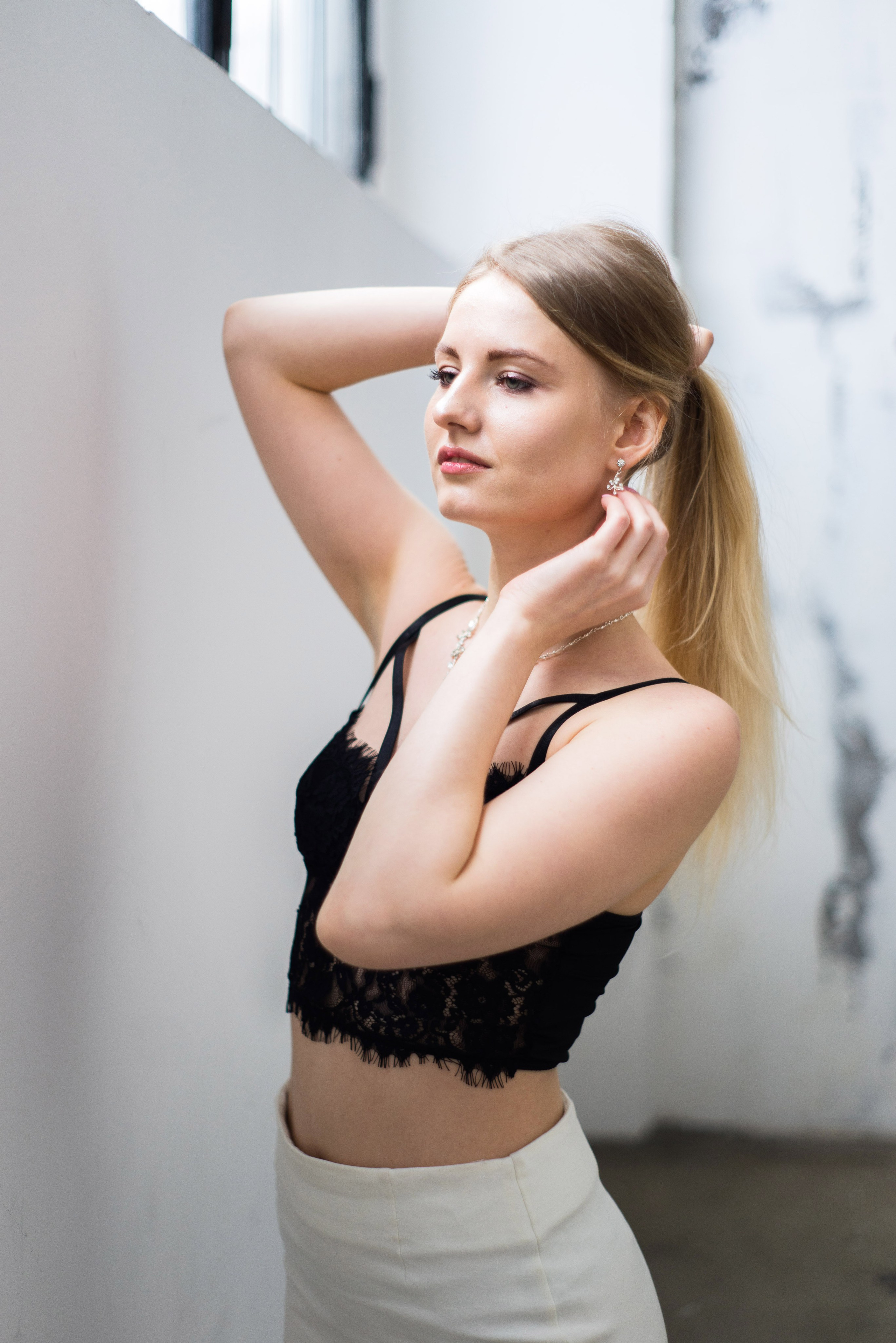 Лёгкая студийная фотосессия. Портреты студия Москва. Модельные тесты. Lovestory студия в Москве. Женсий фотограф