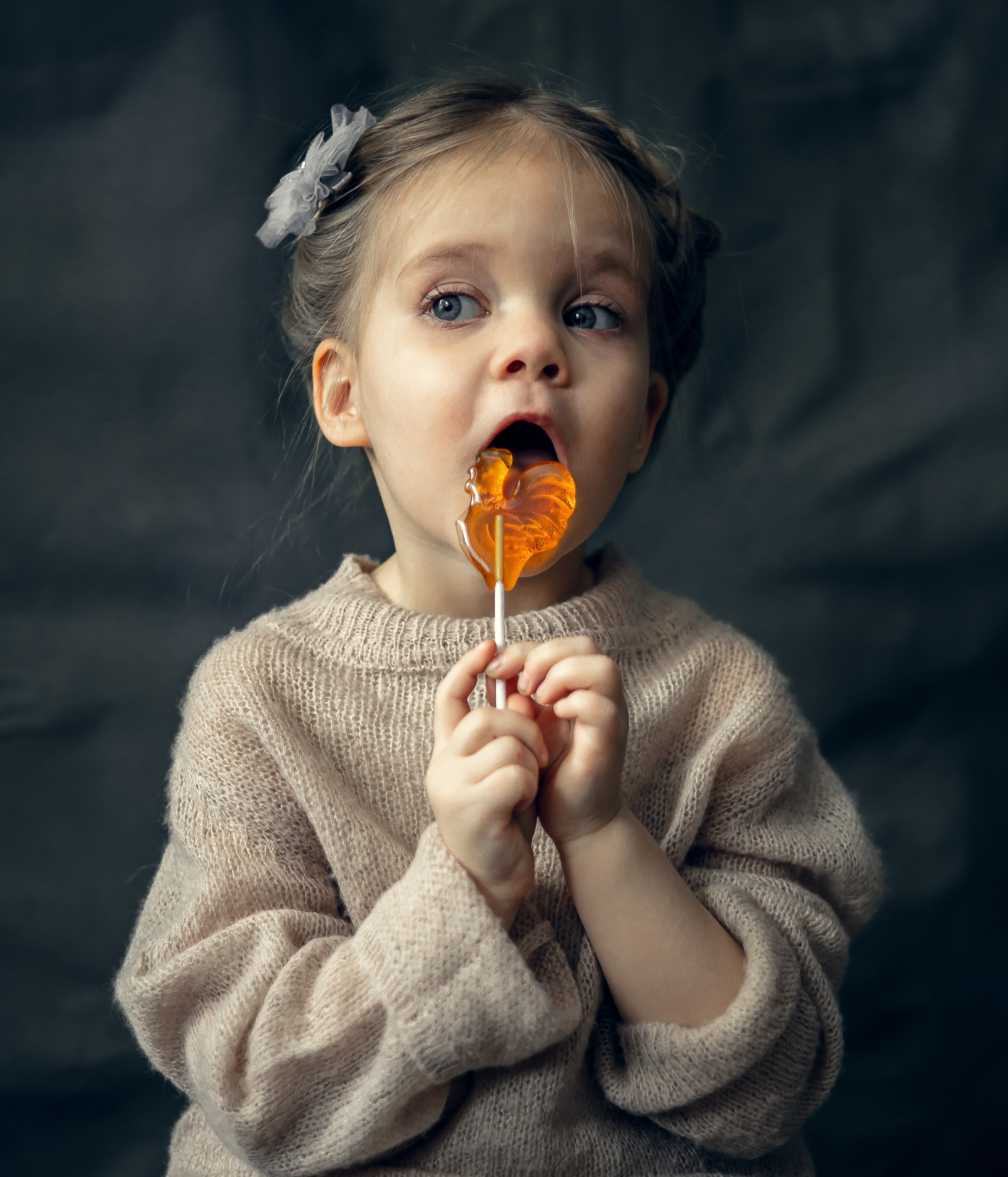 Цены. Фотограф Валентина Волкова. Москва, Апрелевка, Переделкино
