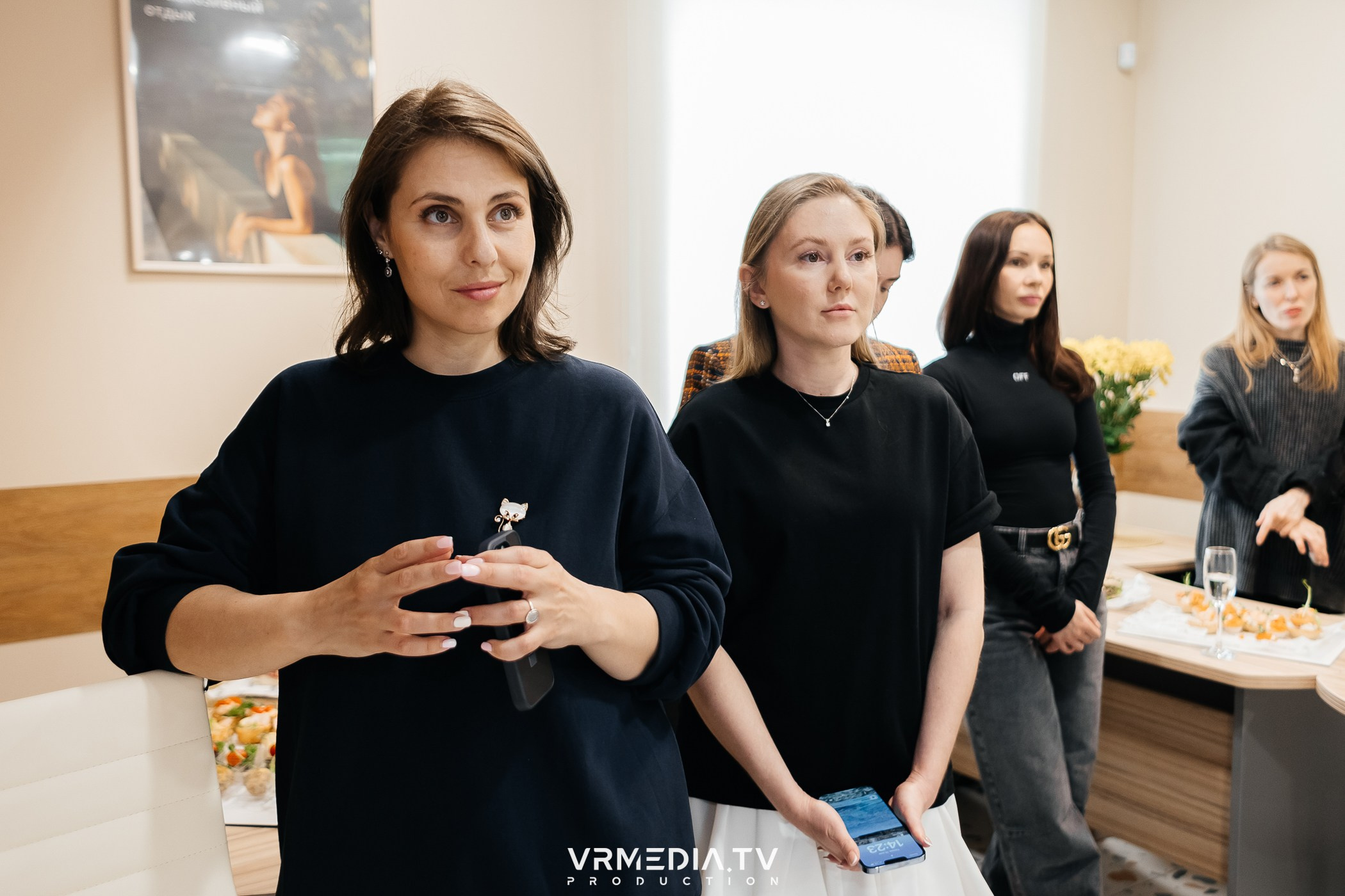 Business travel brunch