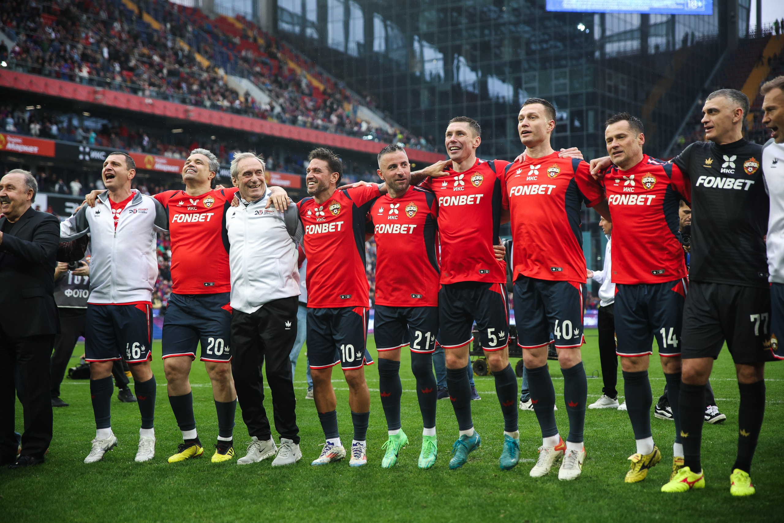 Гала-матч 20 лет Кубку УЕФА. Фотограф Иван Косарев