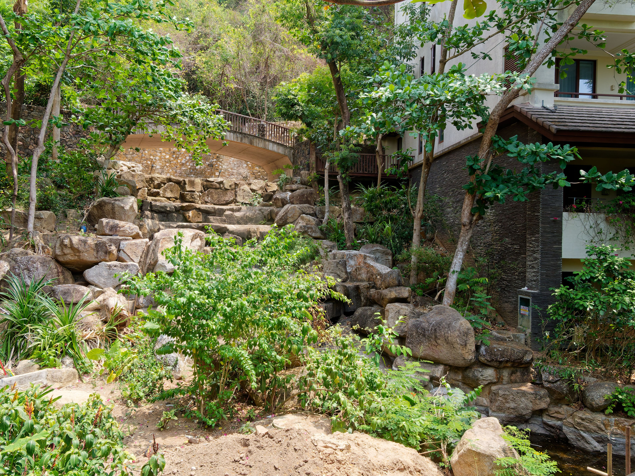 Хайнань 2026, отель «Stony Brook Villa Jianguo Resort Sanya 4*». Фотопрогулки по Миру