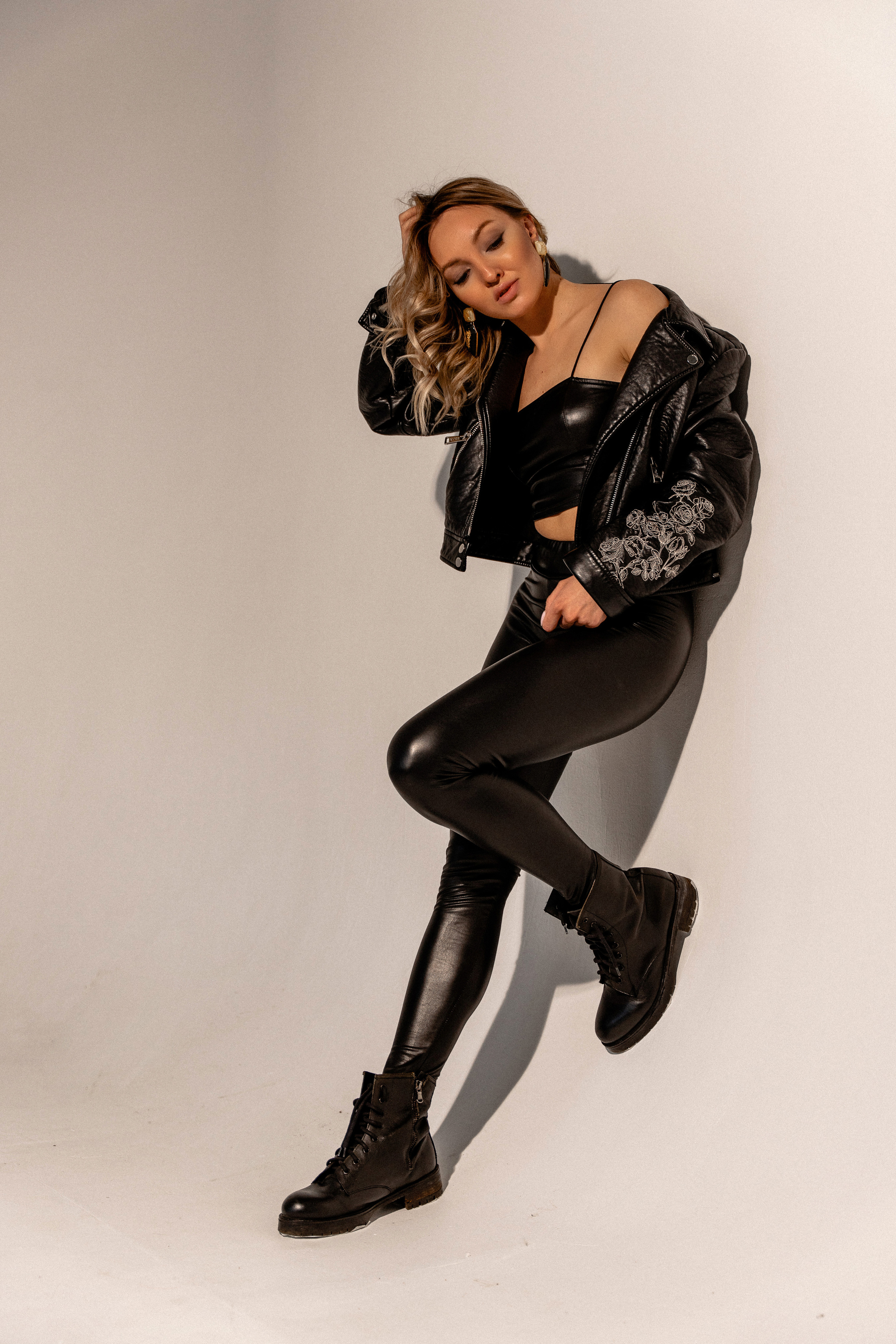 Зинаида — фотосессия в студии Red Room. Фотограф в Смоленске Ольга Давыдова