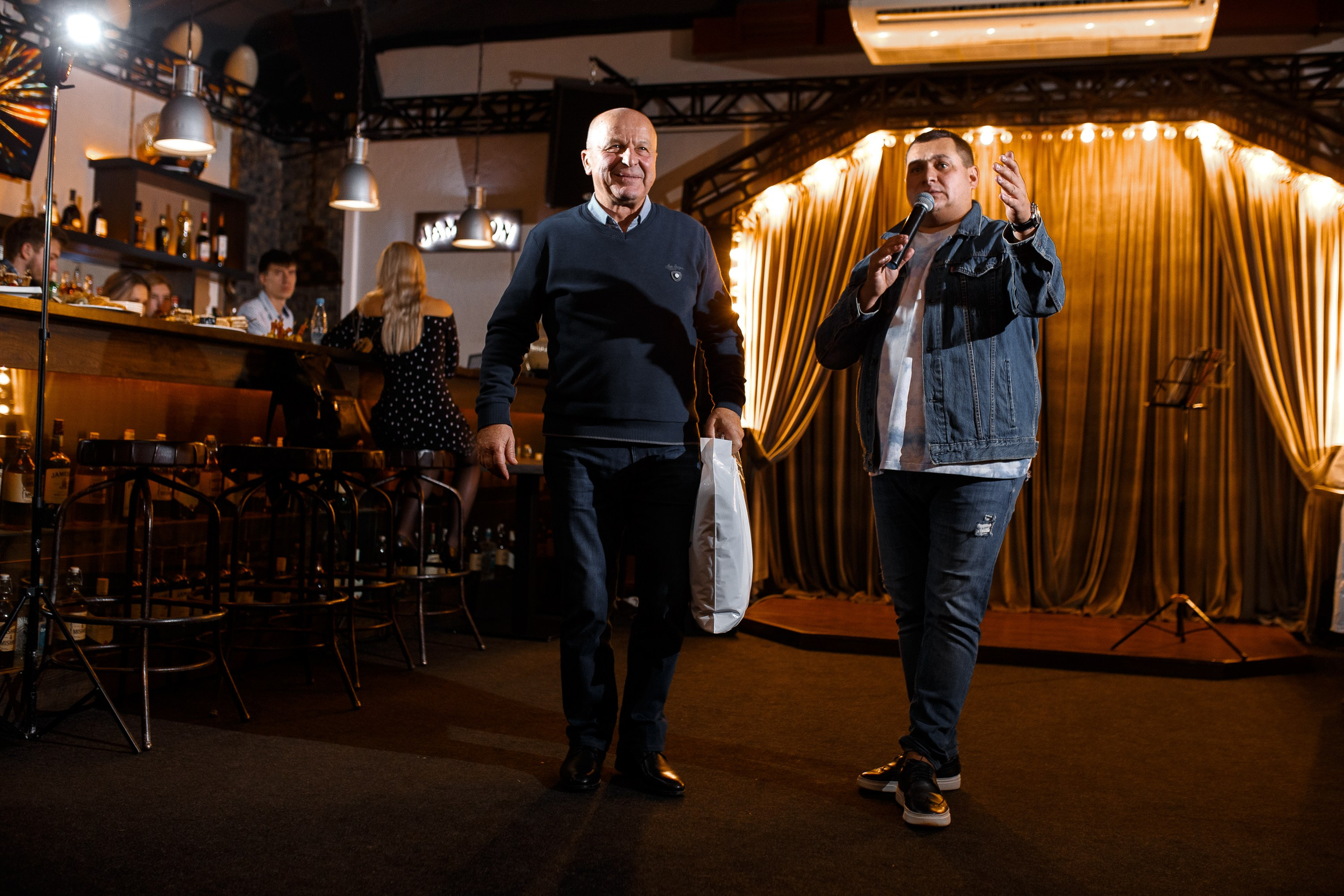 Новогодние корпоративы