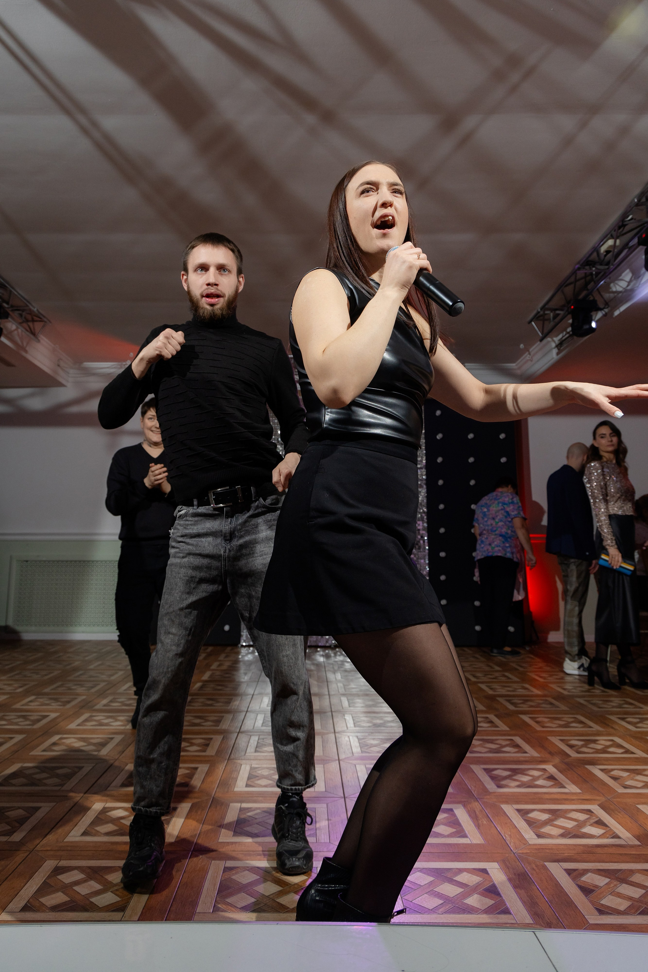 Корпоративная фотосъемка для кафе GARAGE | Новый год 2025 | Минск. Свадебный фотограф в Минске/Беларуси Сергей Спиридонов