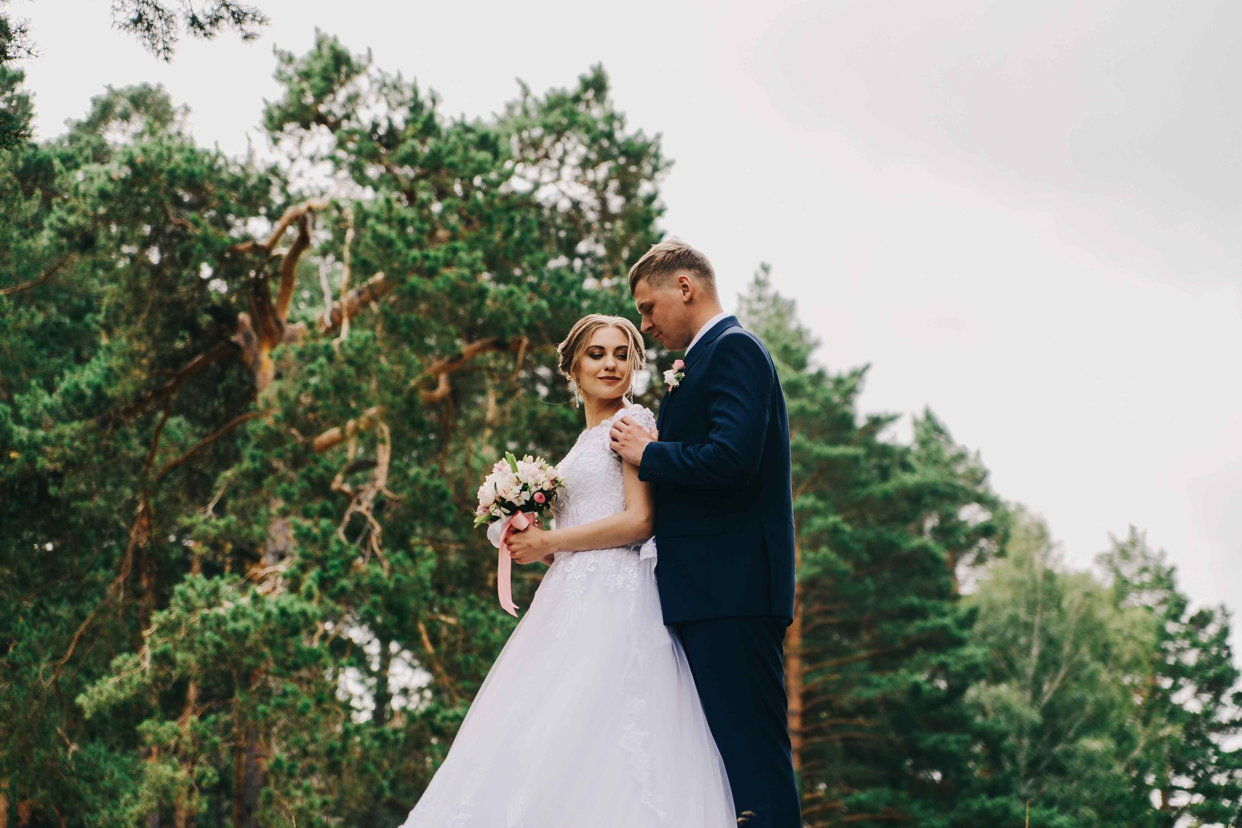 Свадебный фотограф в Кургане. Свадебный и семейный фотограф Любава в Кургане