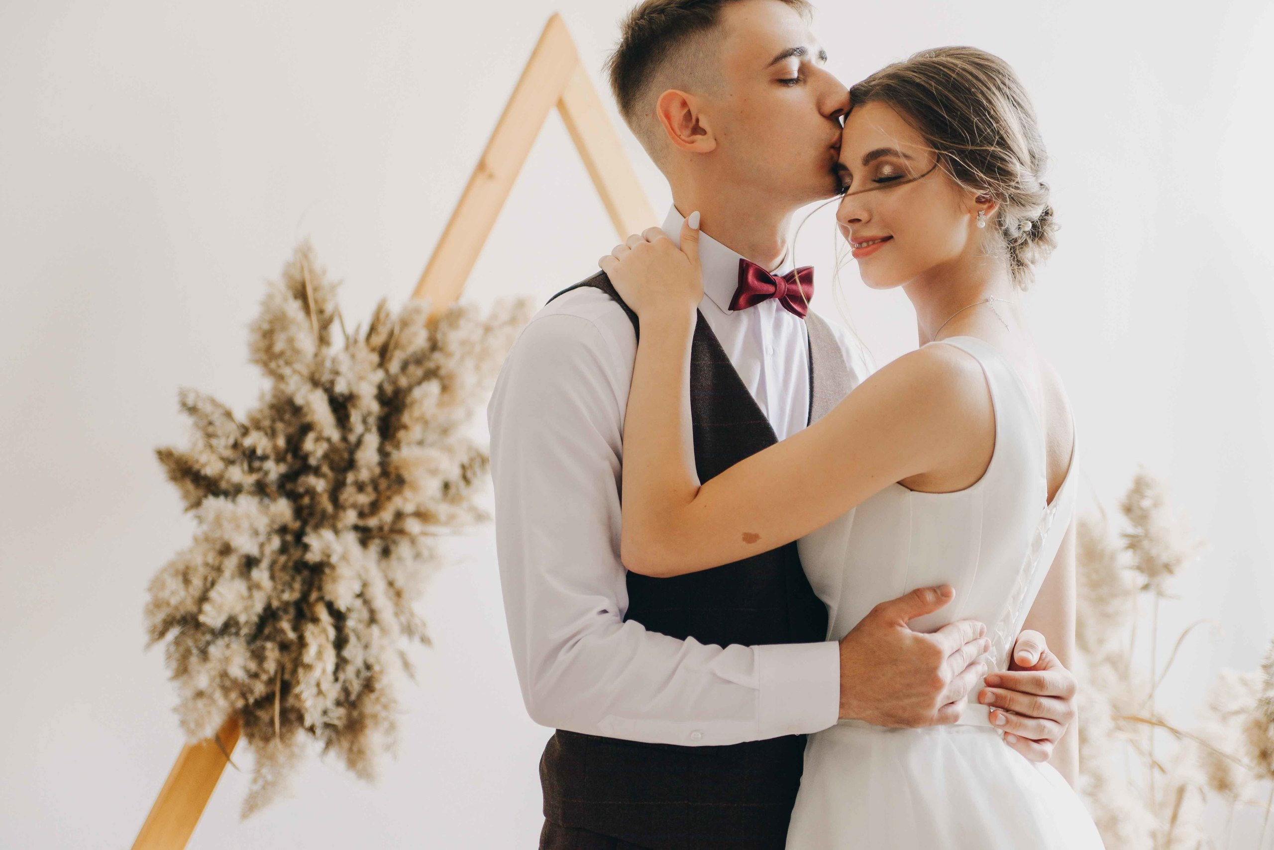 Свадебный фотограф в Кургане. Свадебный и семейный фотограф Любава в Кургане