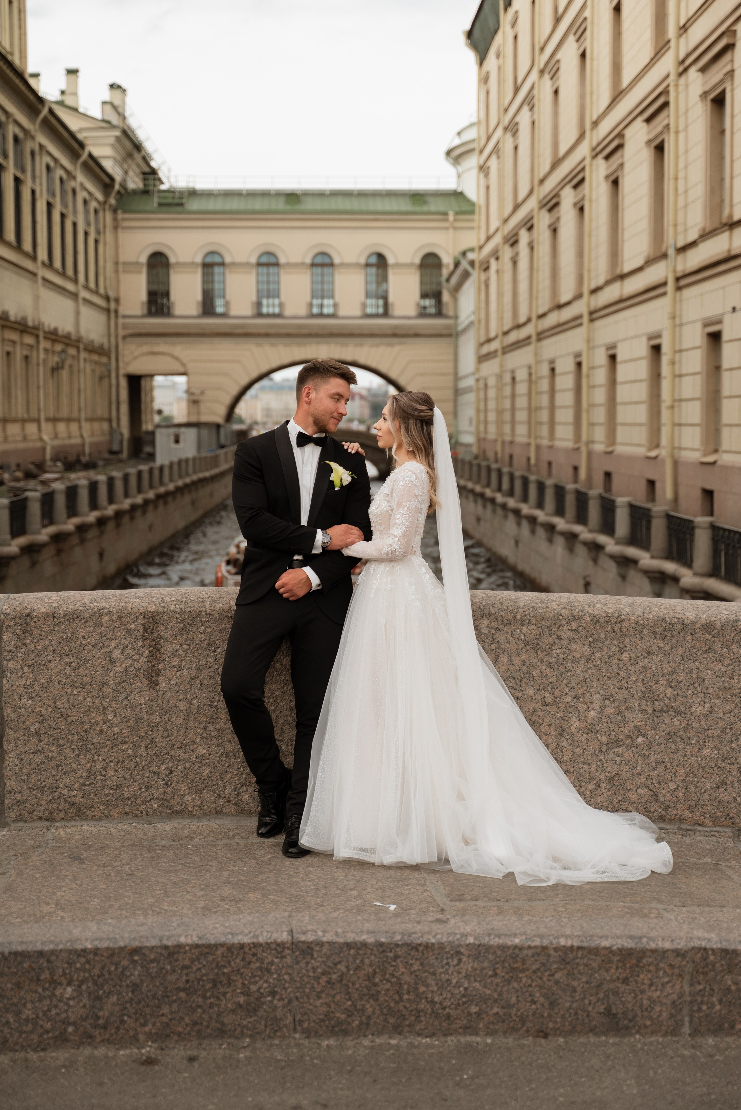 Алексей и Елизавета|10.08.25. Свадебный фотограф в Санкт-Петербурге Владислава Тюльпина