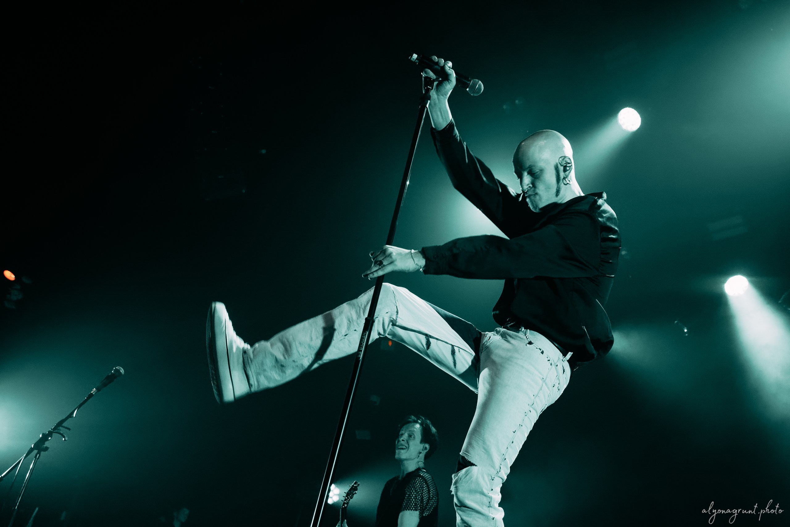 Ravanna, фоторепортаж, СПб, Aurora Concert Hall, 21.11.2025. Алена Адрианова: фотограф в Санкт-Петербурге