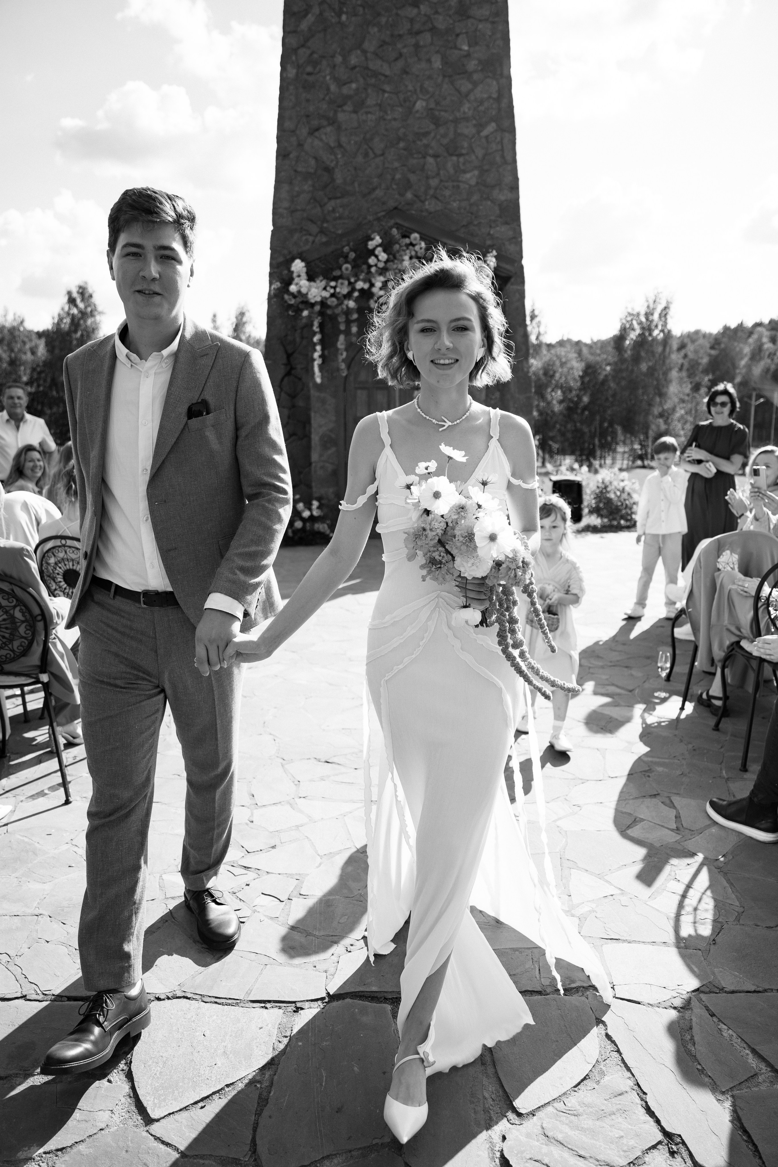 Арина & Иван. Камерная свадьба на природе в стиле в расслабленном стиле. Свадебный фотограф организатор в Санкт-Петербурге Ассоль Опарина