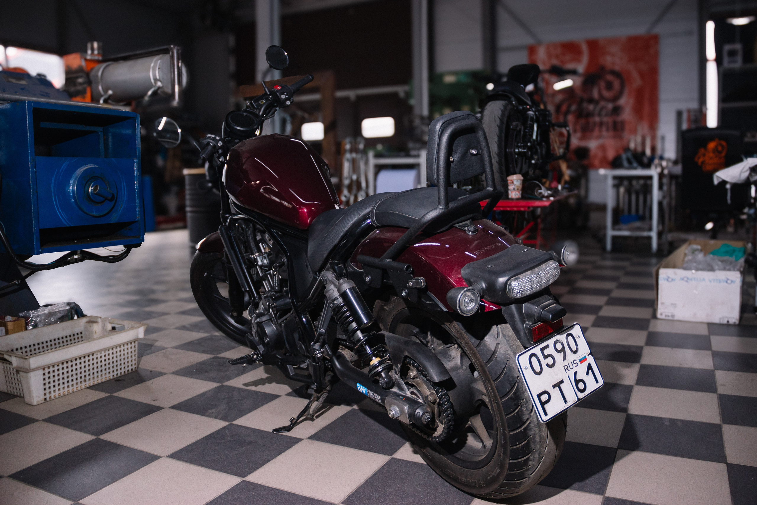 Honda CVX 1100. ......