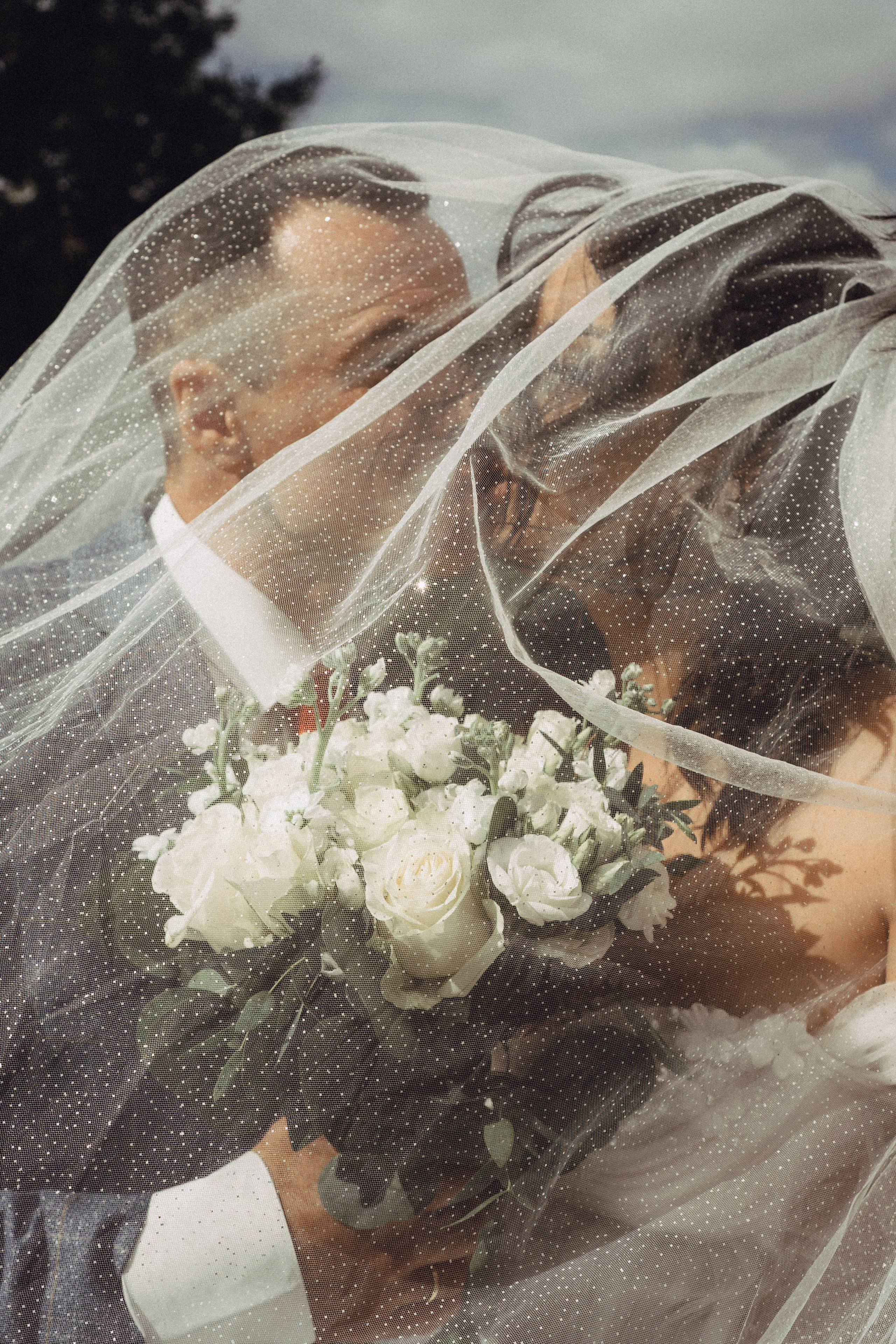 СВАДЕБНАЯ ПРОГУЛКА РЕСТОРАН МЫ ЖЕ НА ТЫ И ФОТОСЕССИИЯ С АВТОМОБИЛЕМ. Профессиональный фотограф, Санкт-Петербург — Виктория Богомолова