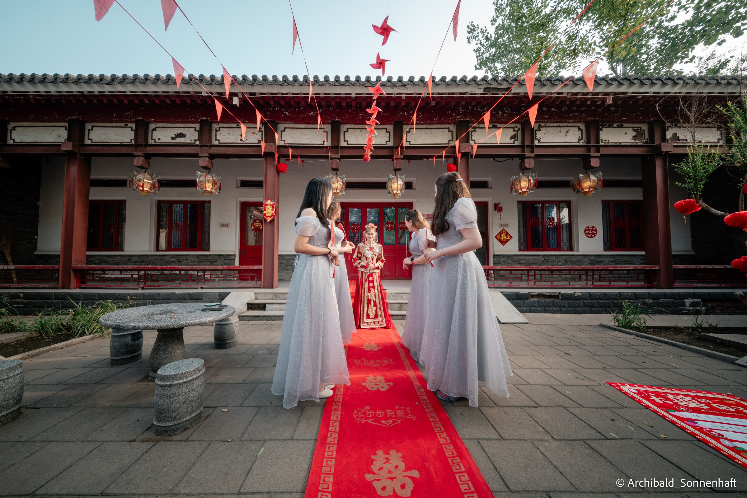Chinese Wedding in China. Photographer in Guangzhou, China. Archibald Sonnenhaft