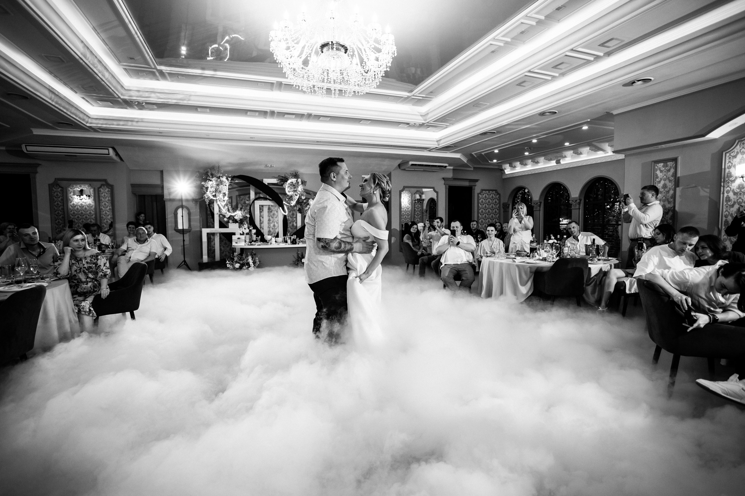 Саша & Валя. Свадебный и портретный фотограф в Омске Антон Карев