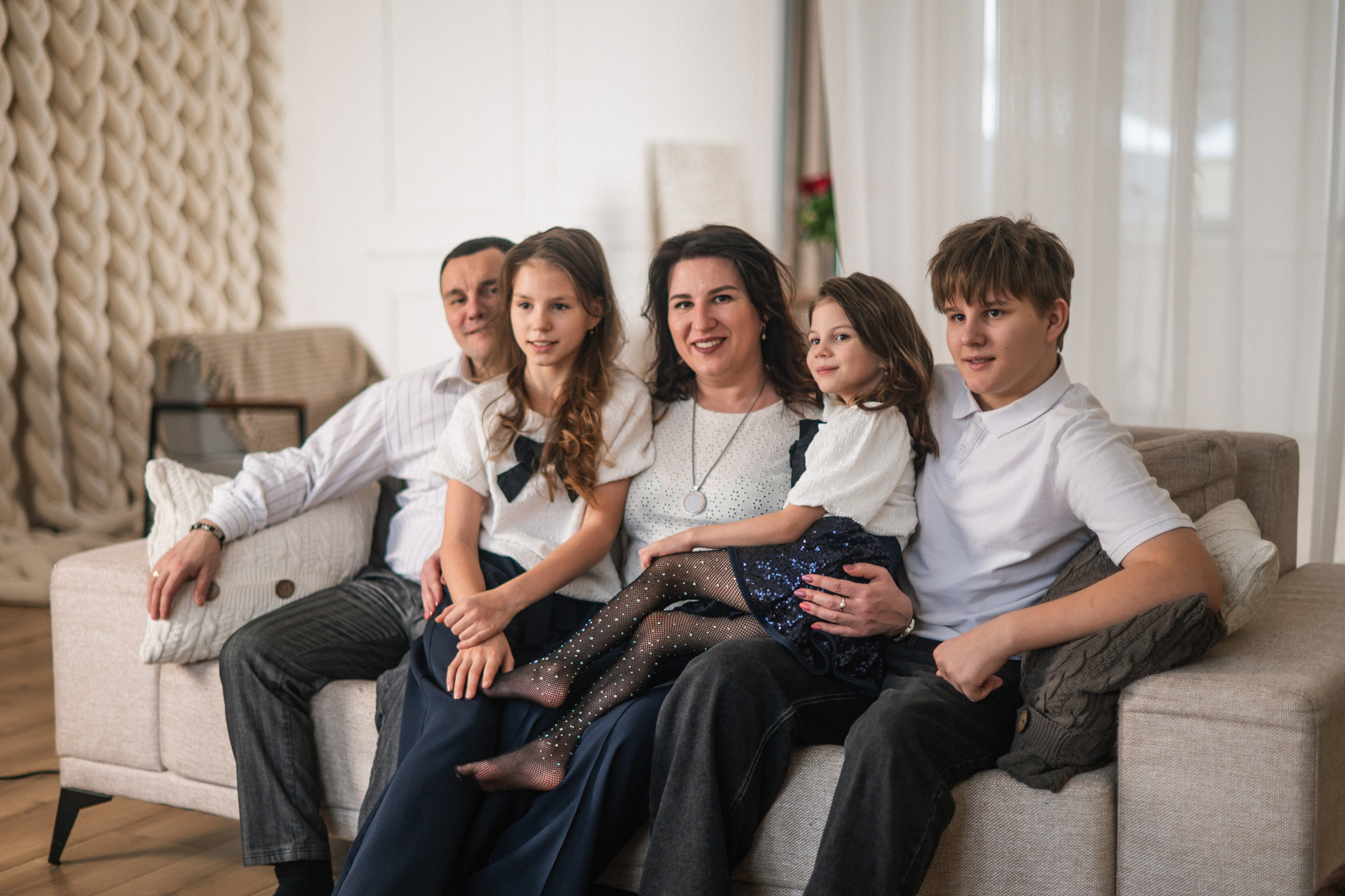 Семейная Фотосессия. Я Ольга Казанцева, фотографирую снимаю ваши киноистории и печатаю фото и цифровые портреты на холсте