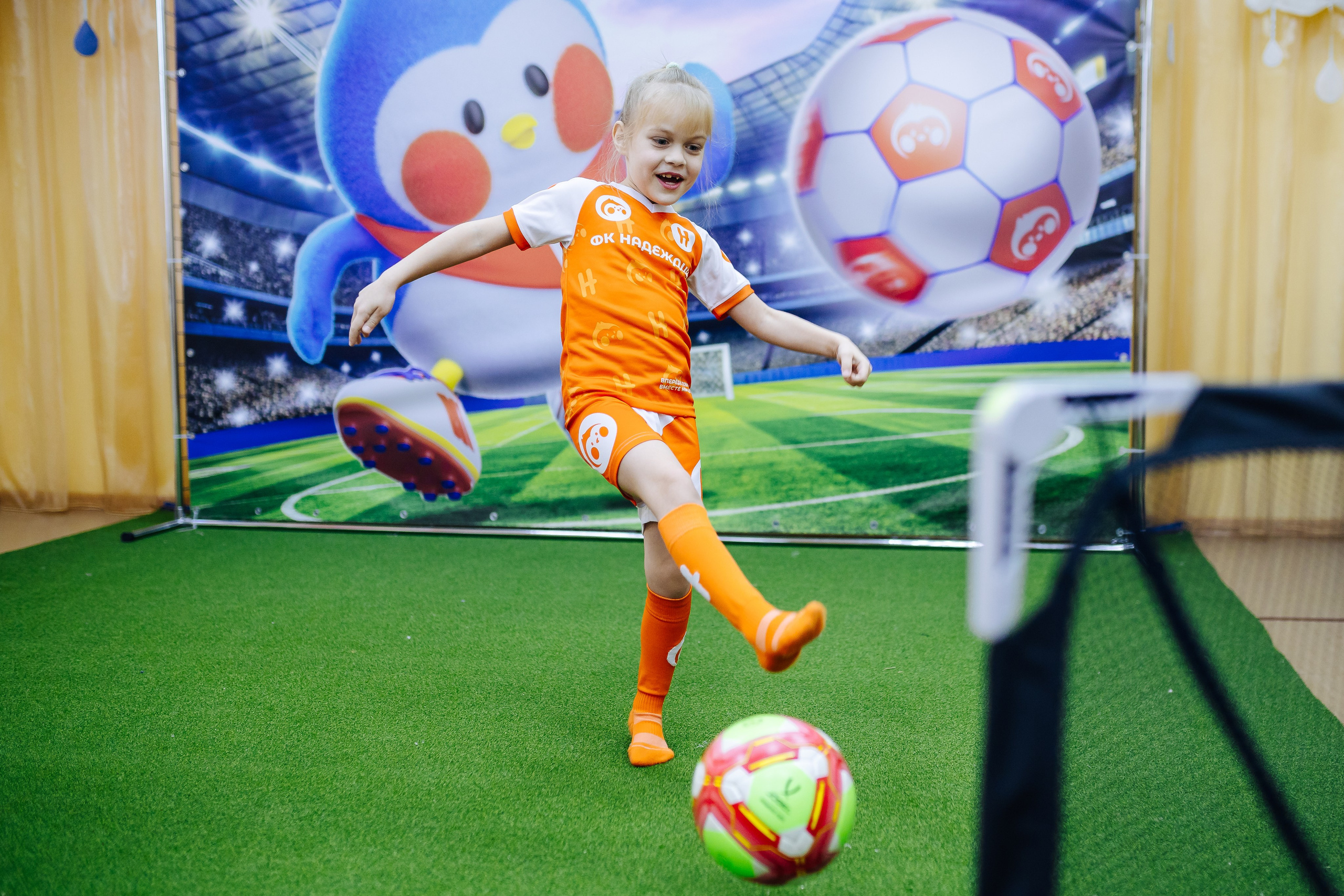 Фотосессия с кубком в детских садах г. Магнитогорска. Денис Прохоров Фотограф в г. Магнитогорск