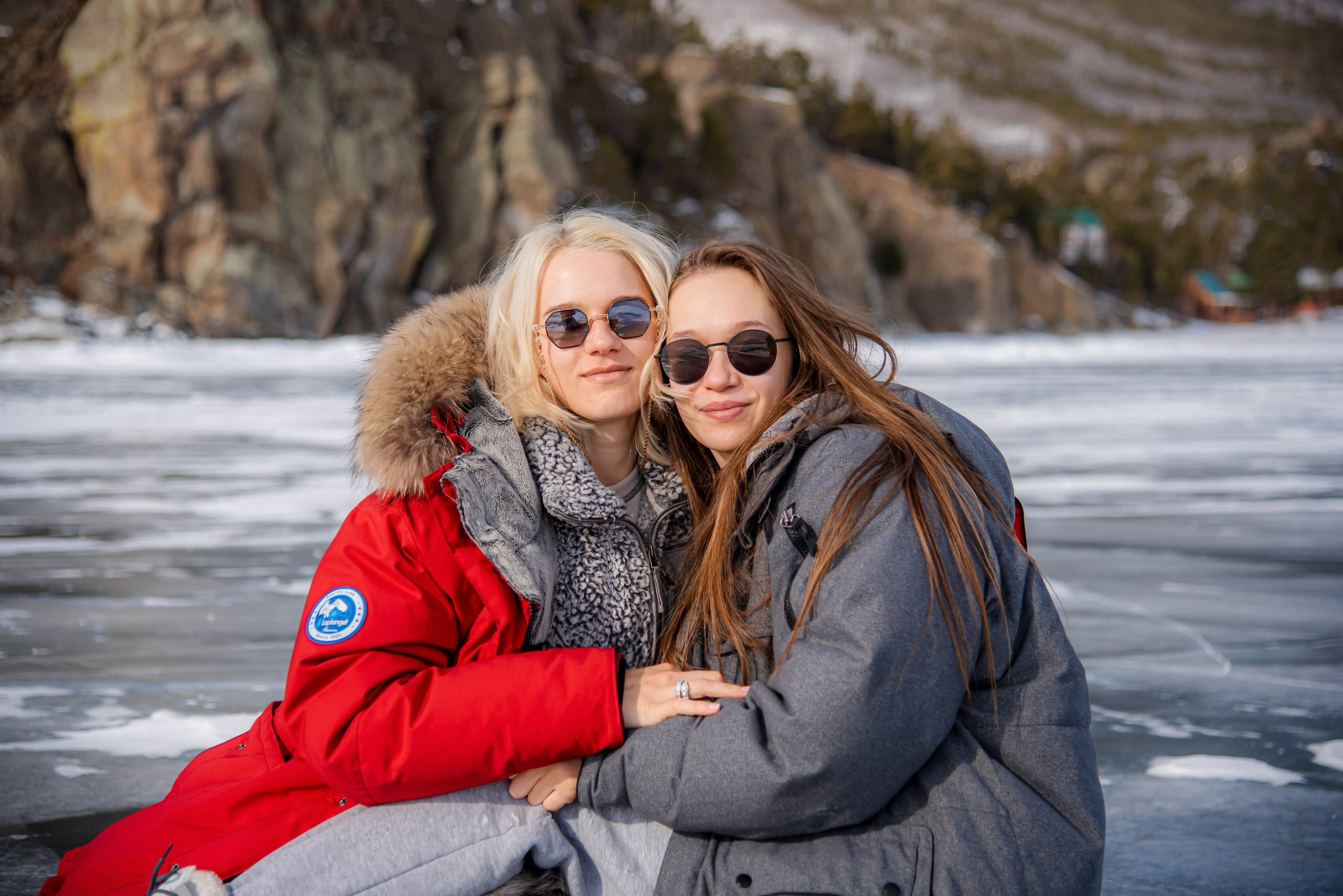 Большое Голоустное. Байкал. Занимаюсь профессиональной фотографией и живу рядом с Байкалом. Работаю в разных жанрах