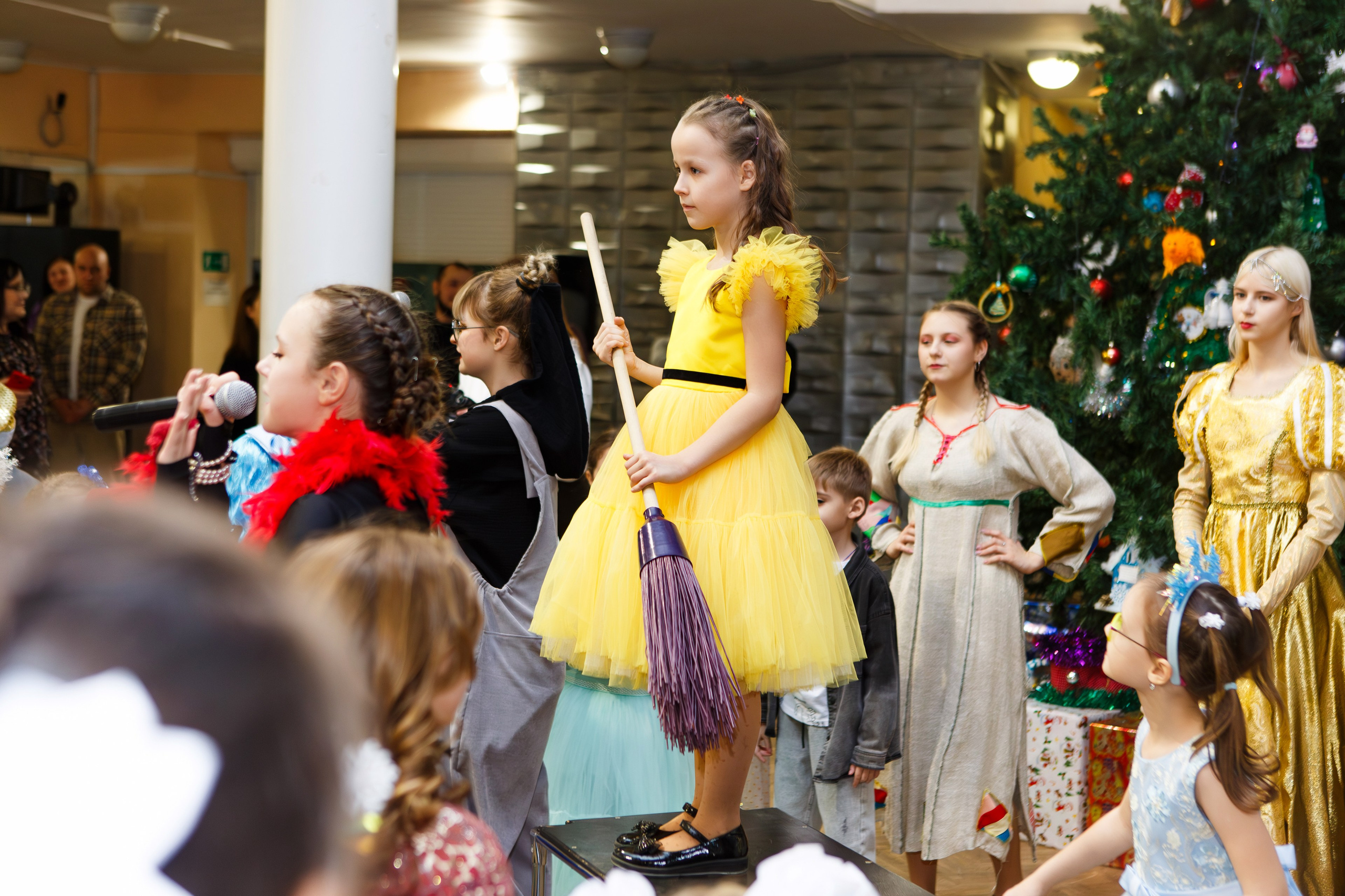 Театр-студия «ОК"ФАНТАЗИЯ» — „НОВЫЙ ГОД С ФАНТАЗИЕЙ“. Профессиональный фотограф в Мценске и Орловской области