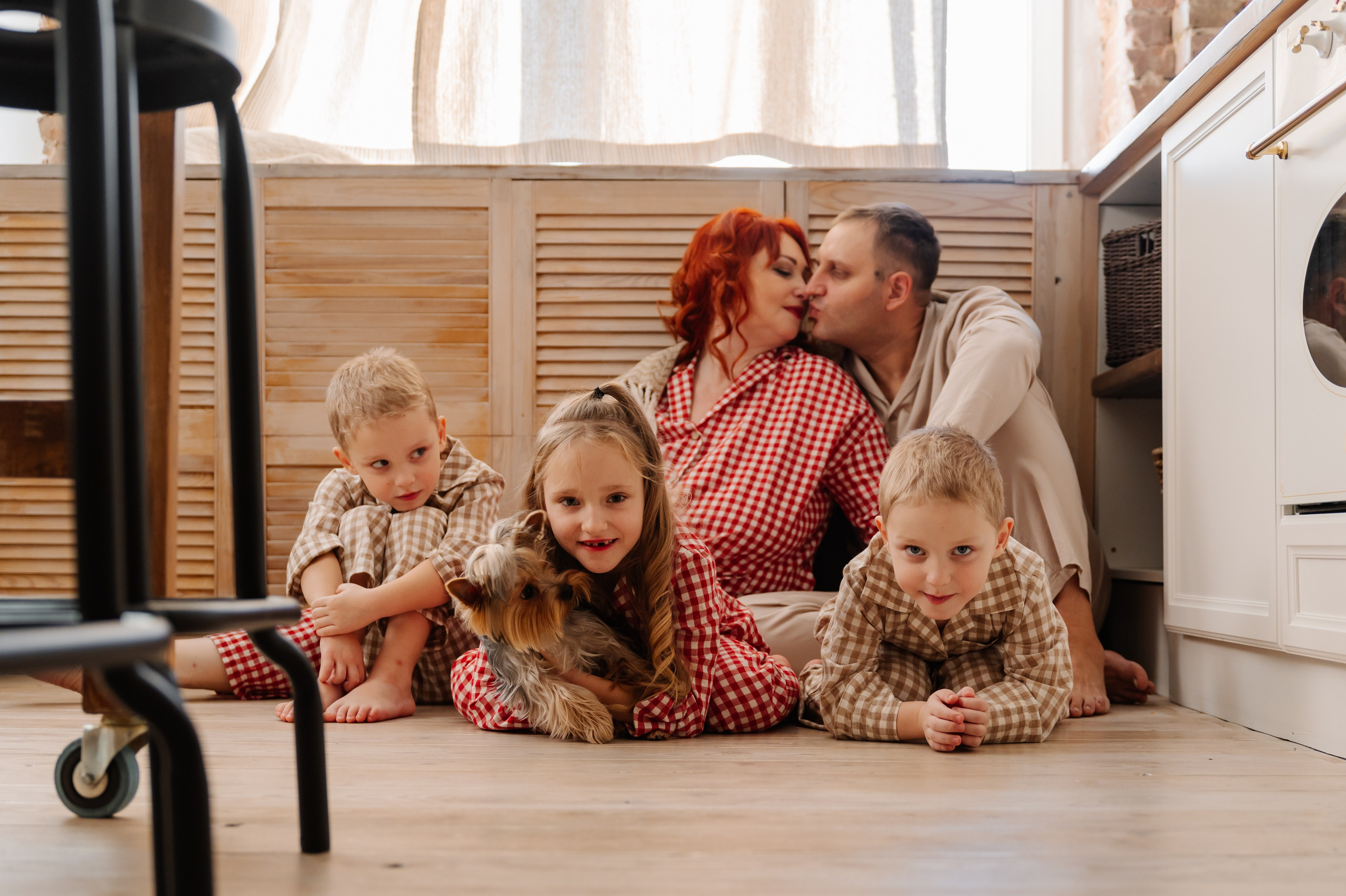 Денис и Елена с прекрасной дочкой и двойняшками-сыночками. СВАДЕБНЫЙ ФОТОГРАФ КРАСНОЯРСК