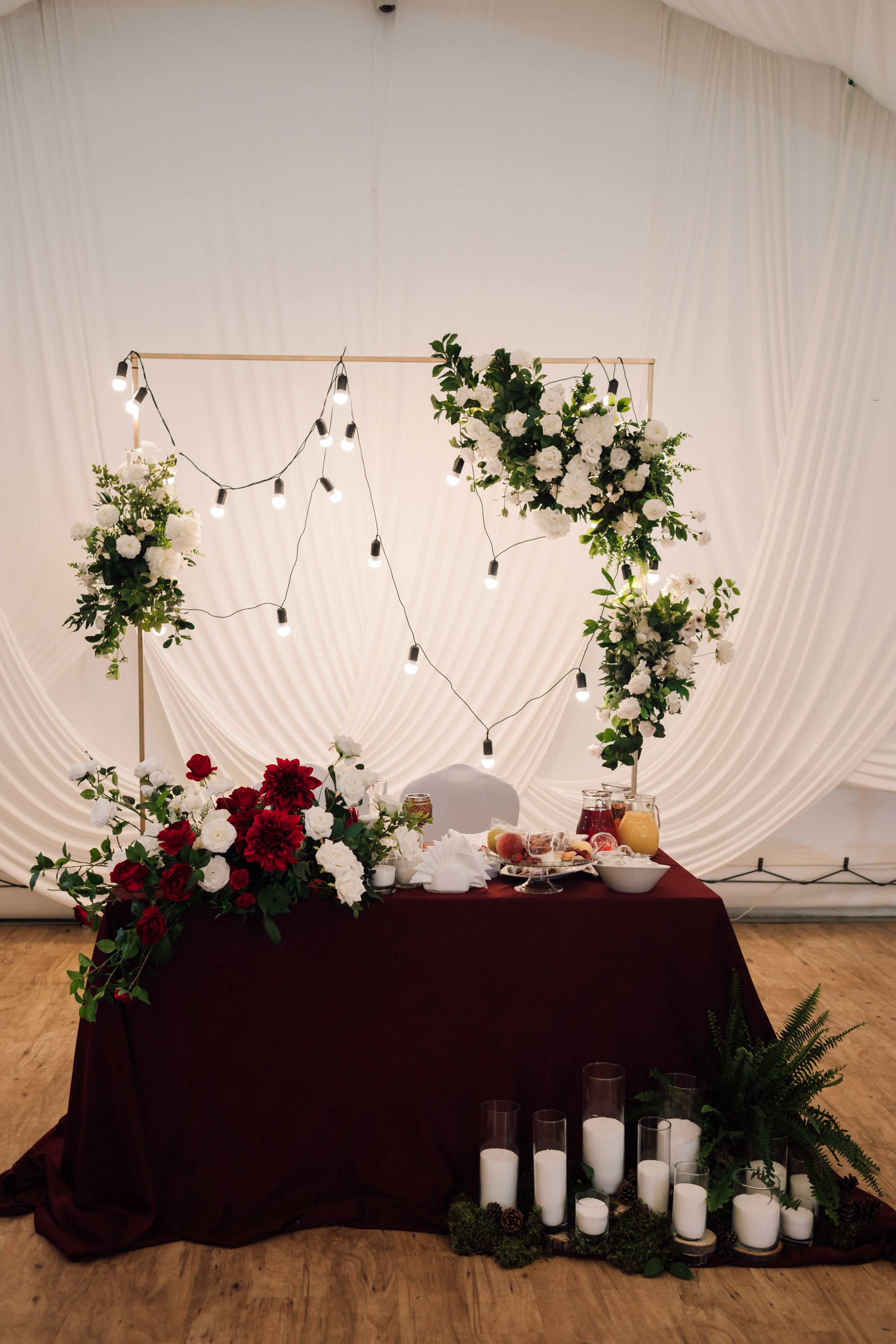 Маргарита и Артем. Свадьба в стиле средневекового пира в шатре. Свадебный и семейный фотограф в Москве Евгения Лисина