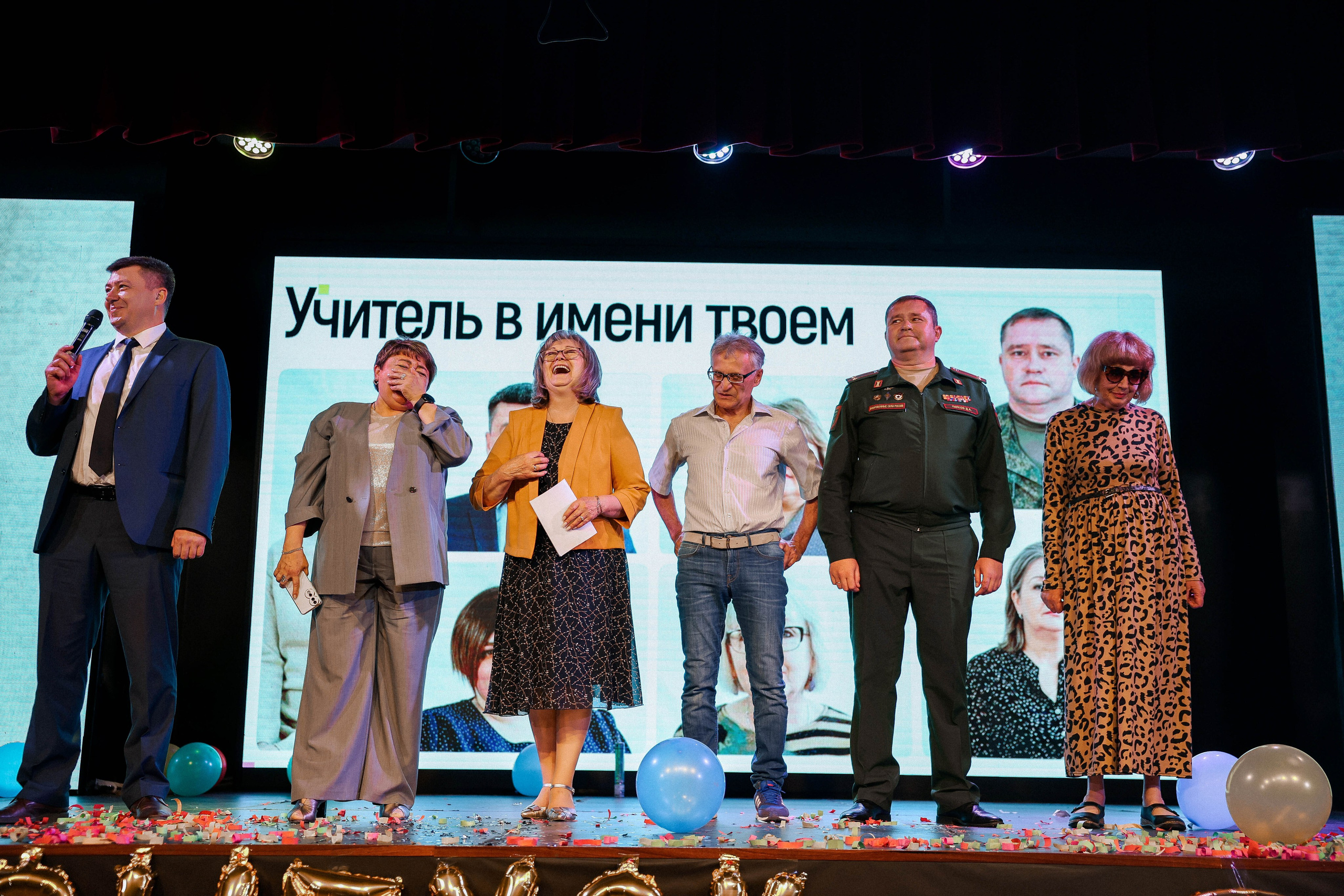 Вручение аттестатов 2025 |№ 58. Свадебный и Школьный фотограф Улан-Удэ Бурятия Джулия Топоева Выпускные альбомы Фотограф на мероприятие