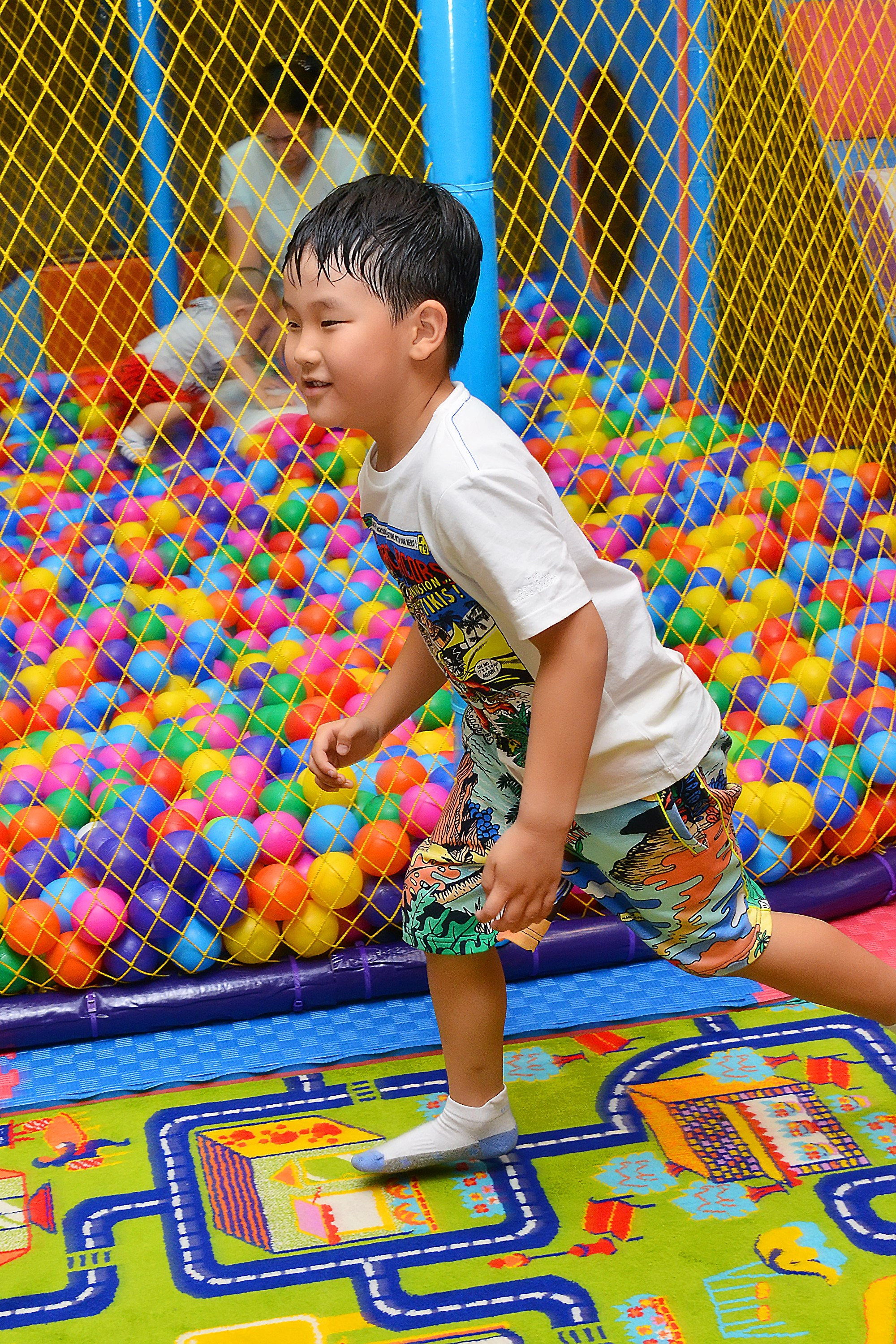 Дети-4 (Асхат-6 лет). Фотосъёмка. Фотограф Сергей Авдеев-семейный и детский фотограф в Алматы