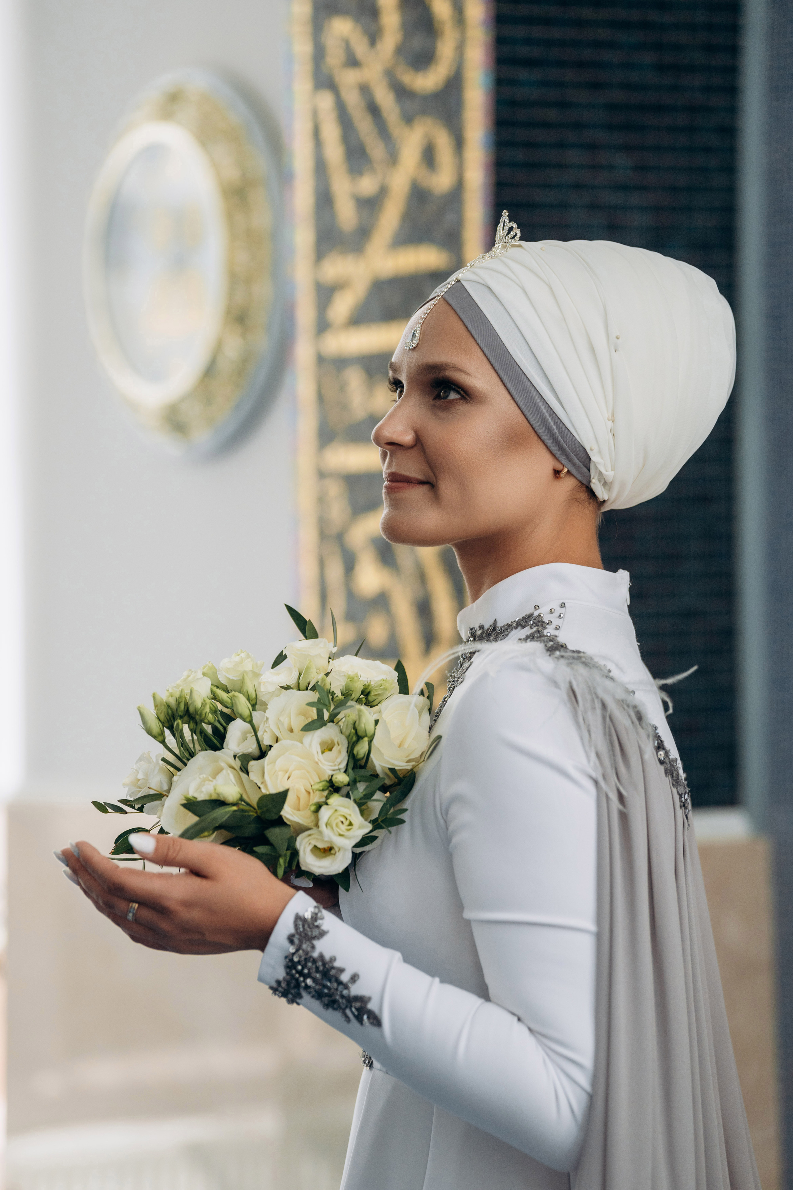 никах в мечети Иман Нуры, фотосессия в мечети Иман Нуры, фотограф на никах в Казани Ranas4you, образ невесты на никах, завязывание платка Казань, платье на никах Казань