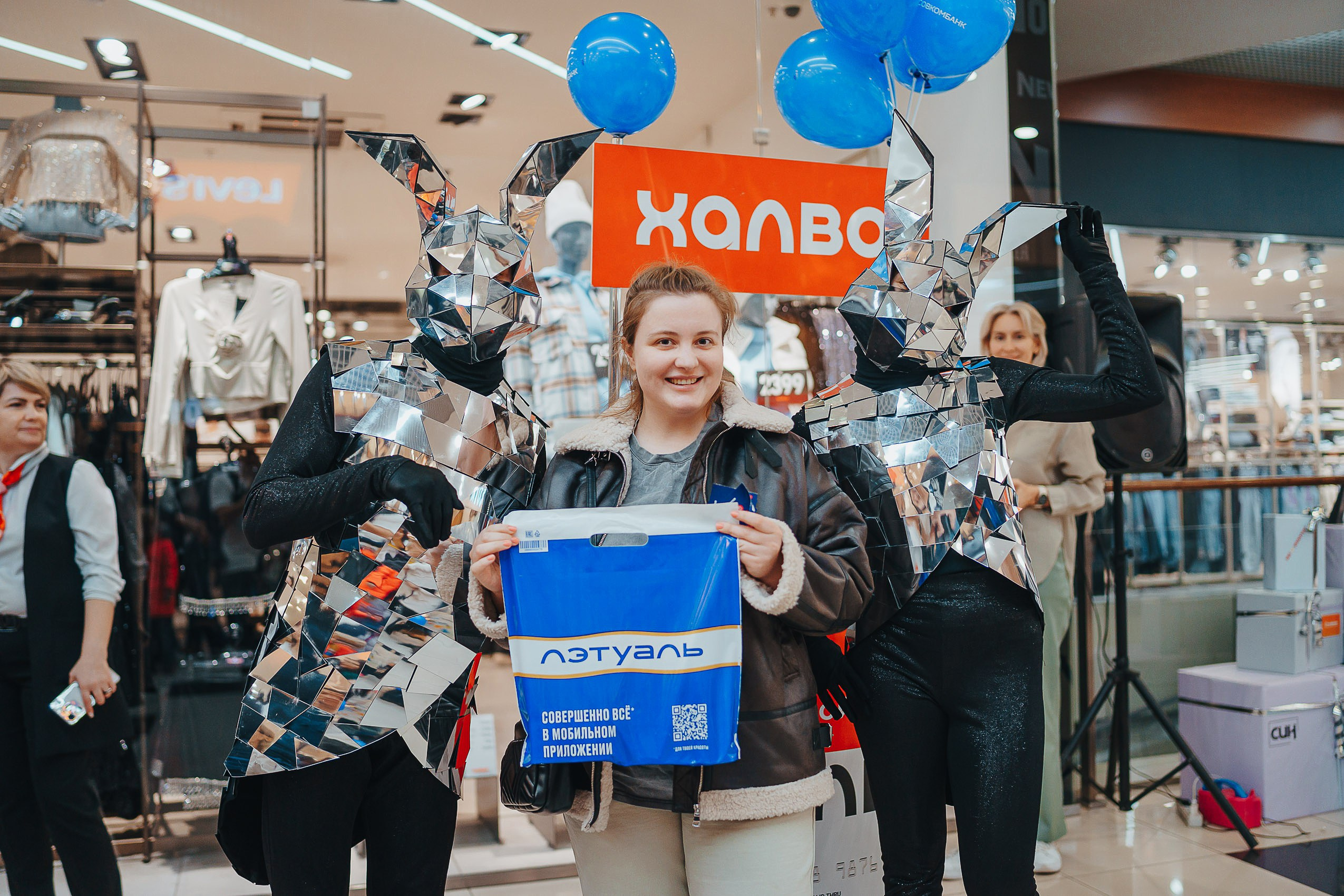 Совкомбанк Халва промо. Репортажный (Event) фотограф в Барнауле | Даниил Маркин | Качество и вайб