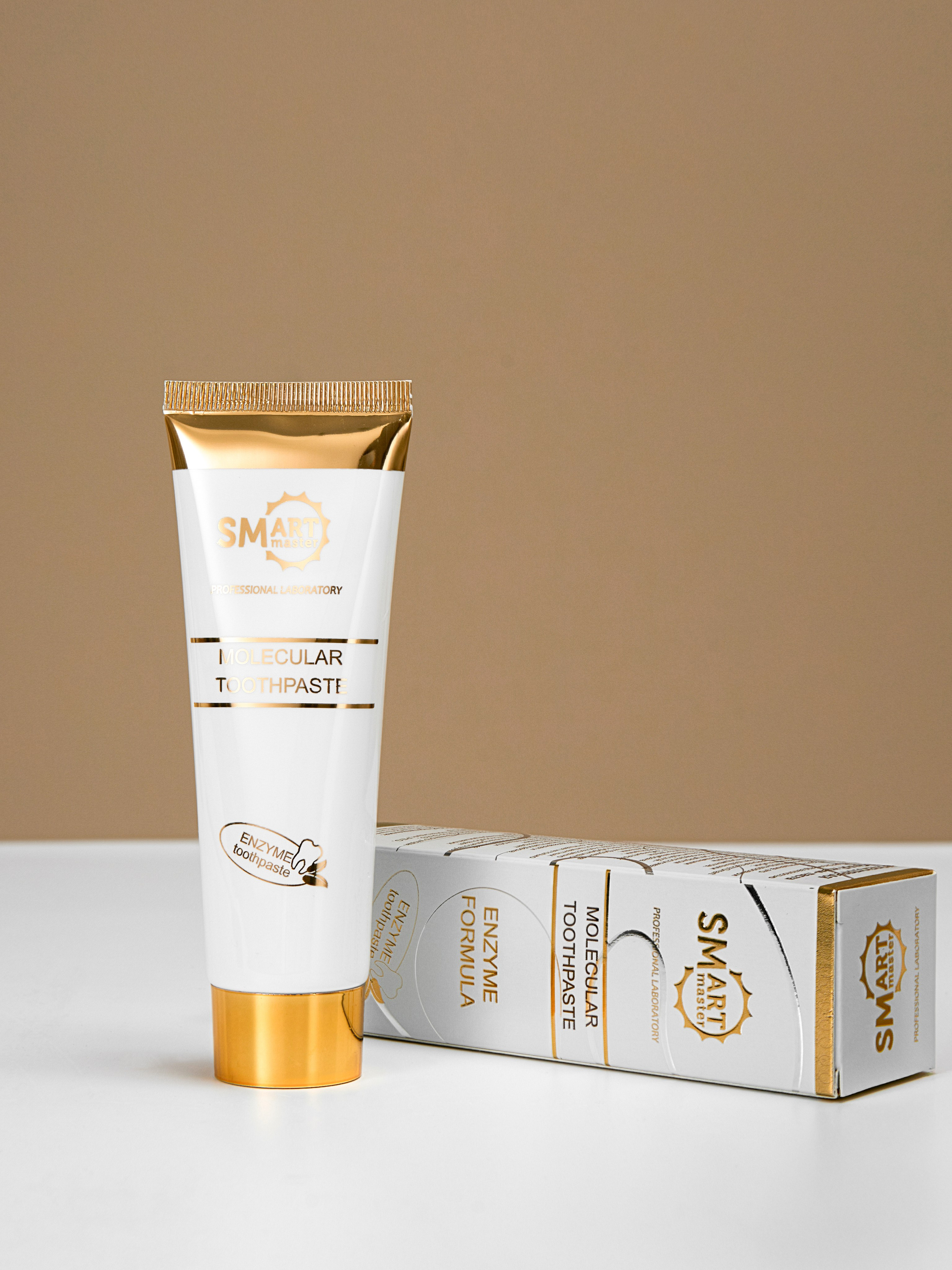 Съемка зубной пасты в композиции для Wildberries