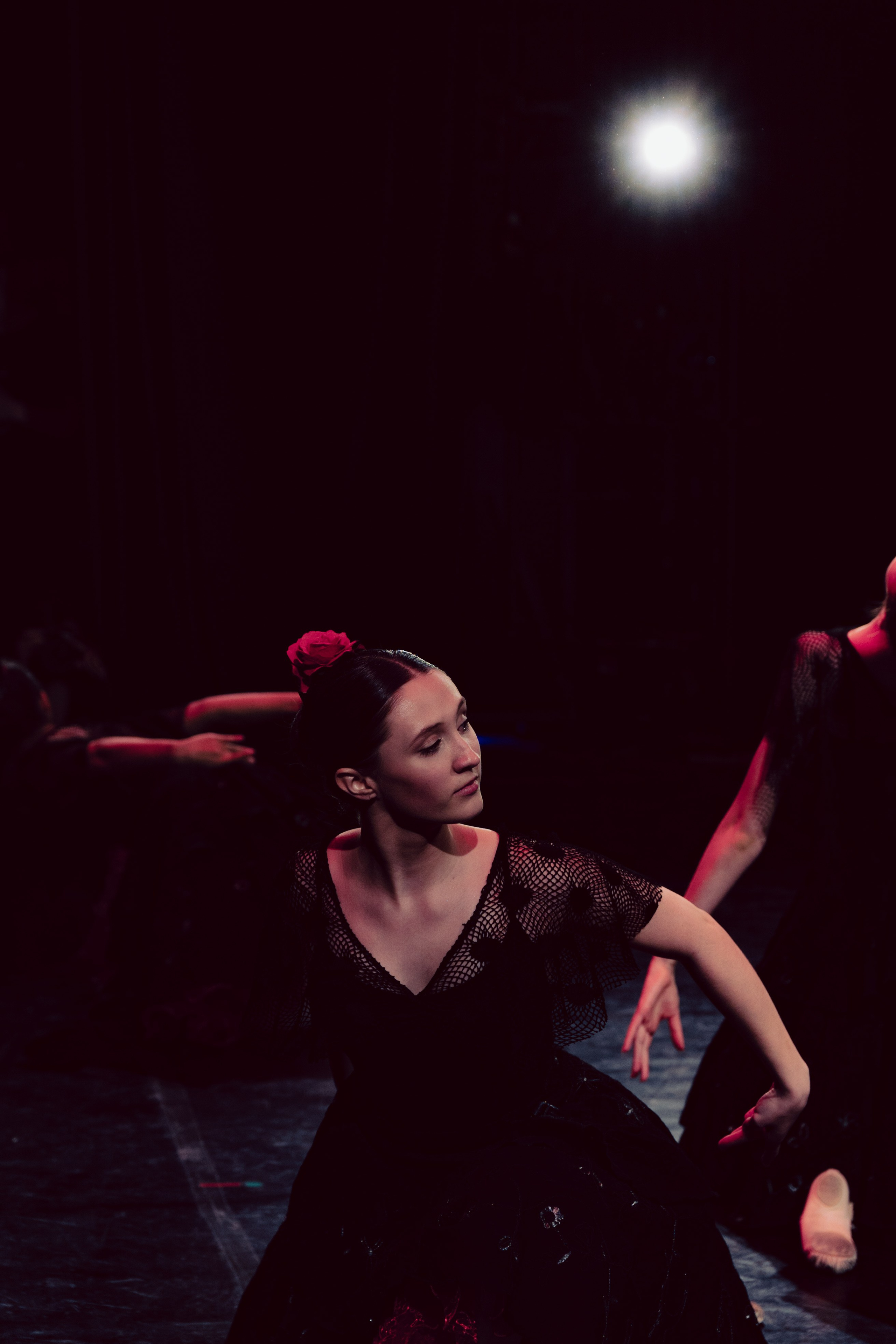 Закулисье. Студия Ксении Белой. Репортажи, уличные и студийные съёмки в Москве