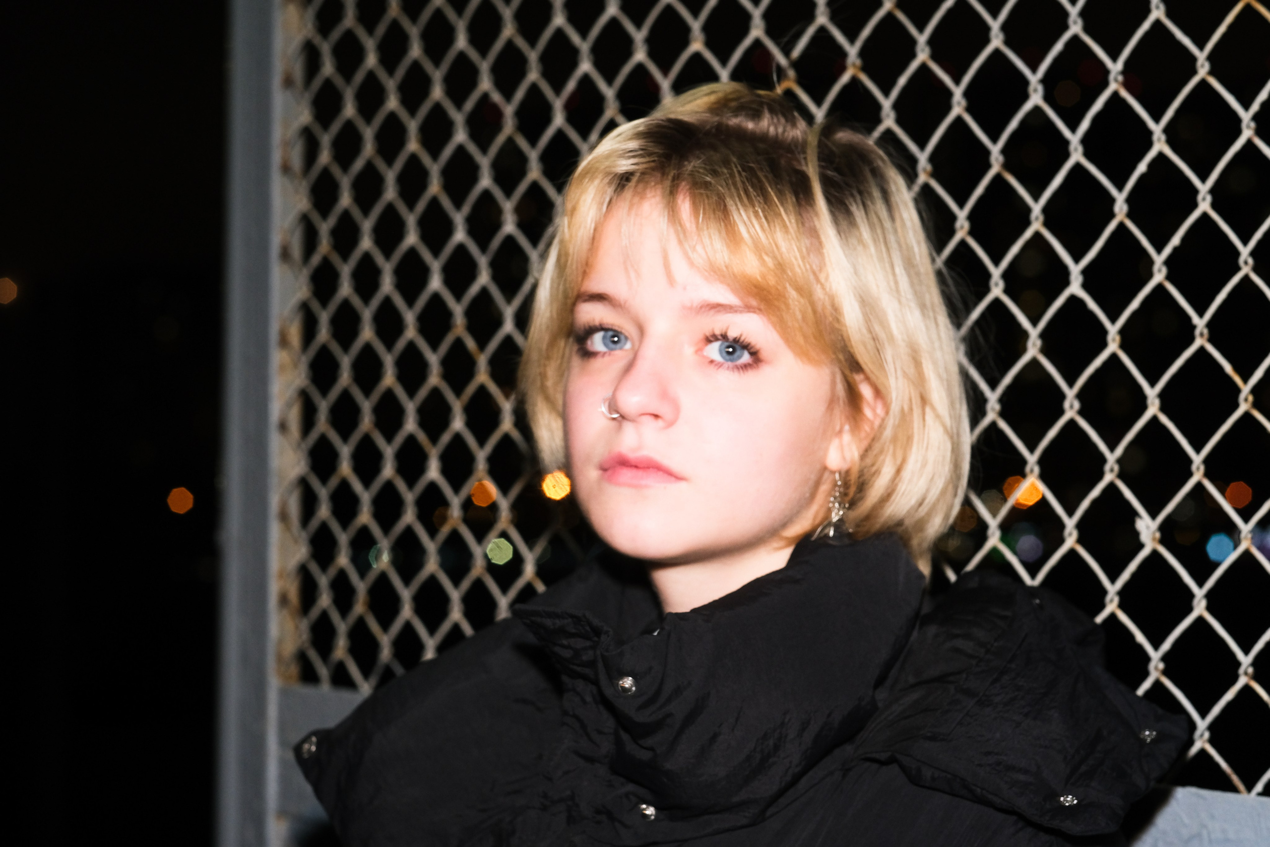 Кристина у электричек. Креативный фотограф в Москве Арапова Виталия