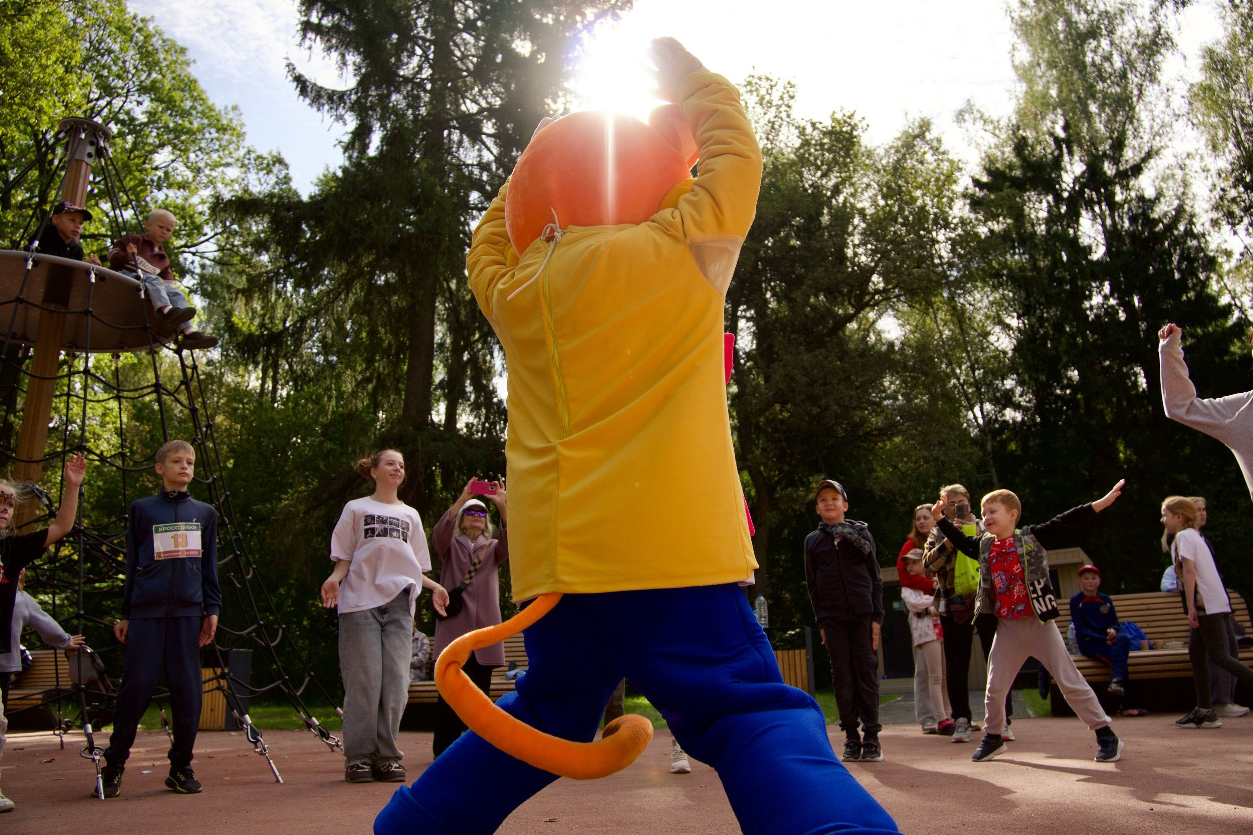 Забег в парке «Дубки». Кафе «БЕЛКА НАШЕПТАЛА». Ну оооочень концептуальное кафе