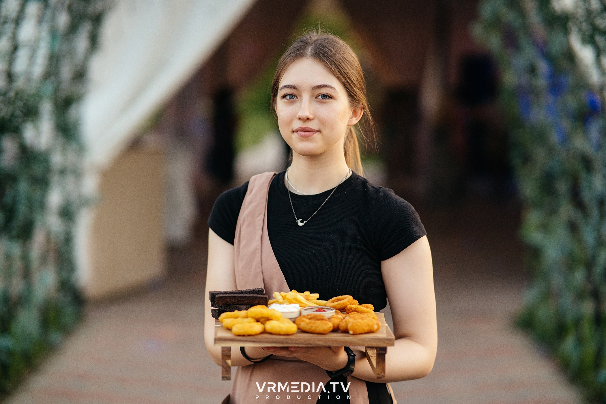 ЖАРКАЯ ПЯТНИЦА в ресторане «Империя»