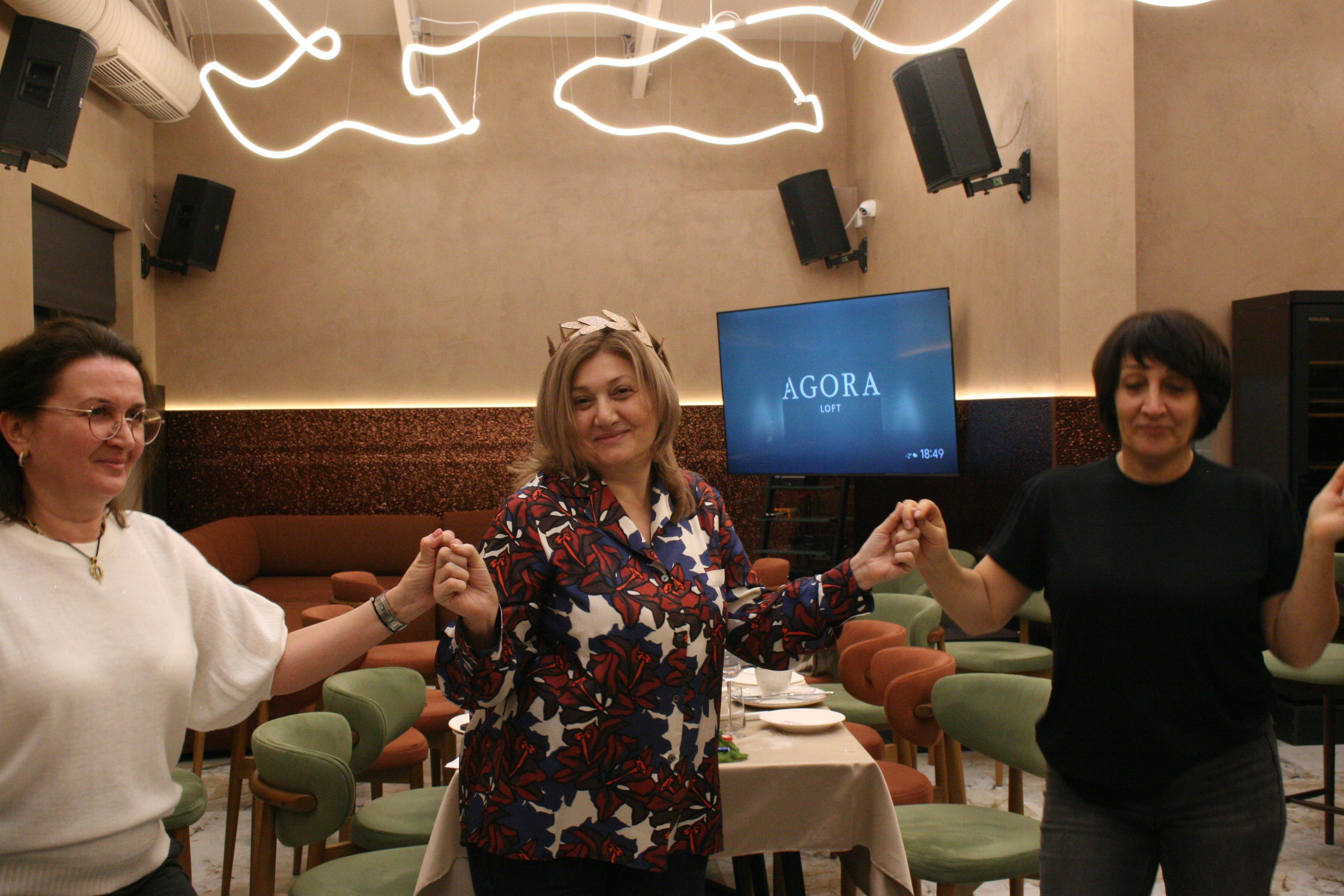 Антистресс Девичник в Агора Лофт. Креативный фотограф