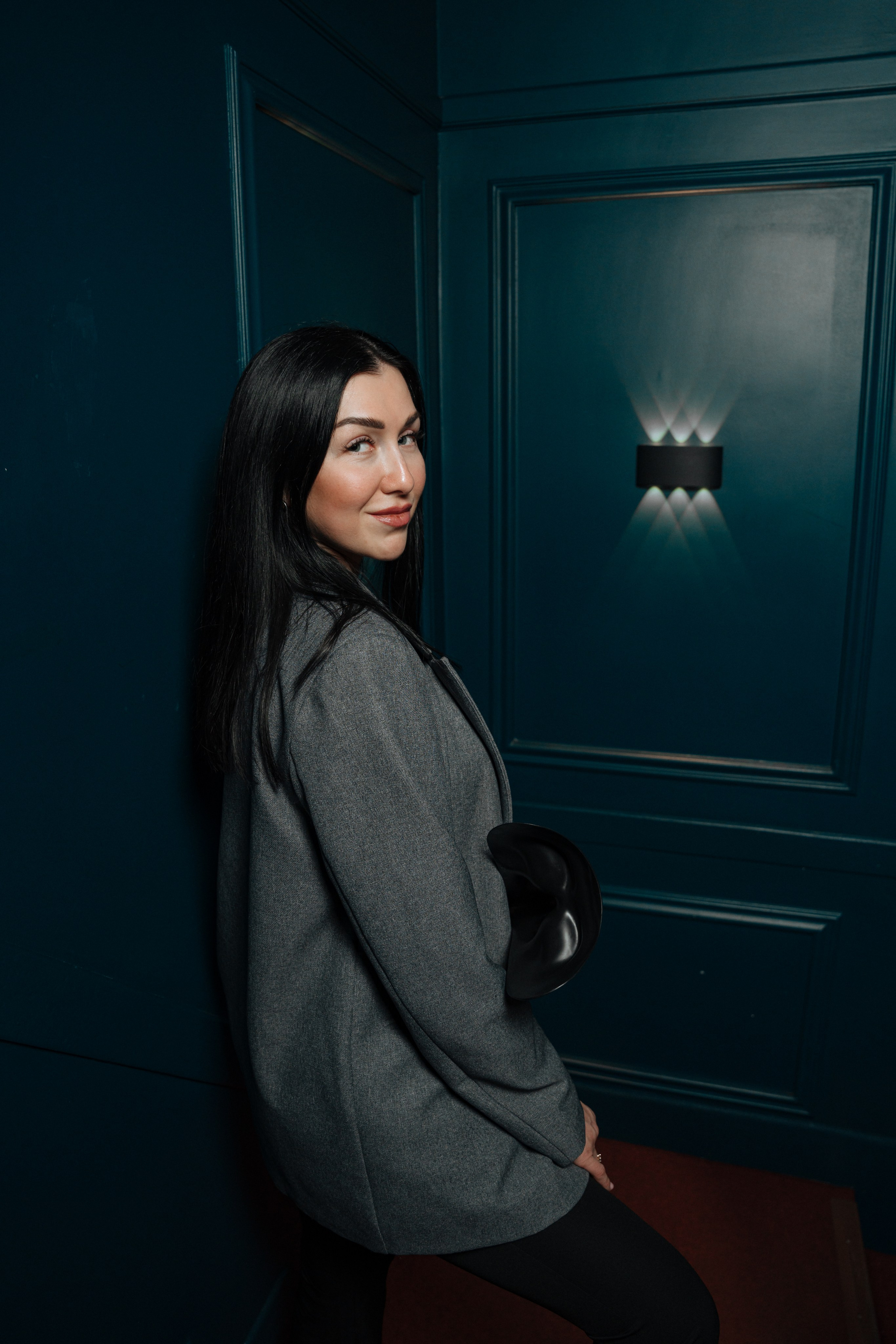 Мафия. Бар FINCH. ЖЕНСКИЙ КЛУБ LAXMI. Портретный фотограф в Санкт-Петербурге Дмитриева Наталия