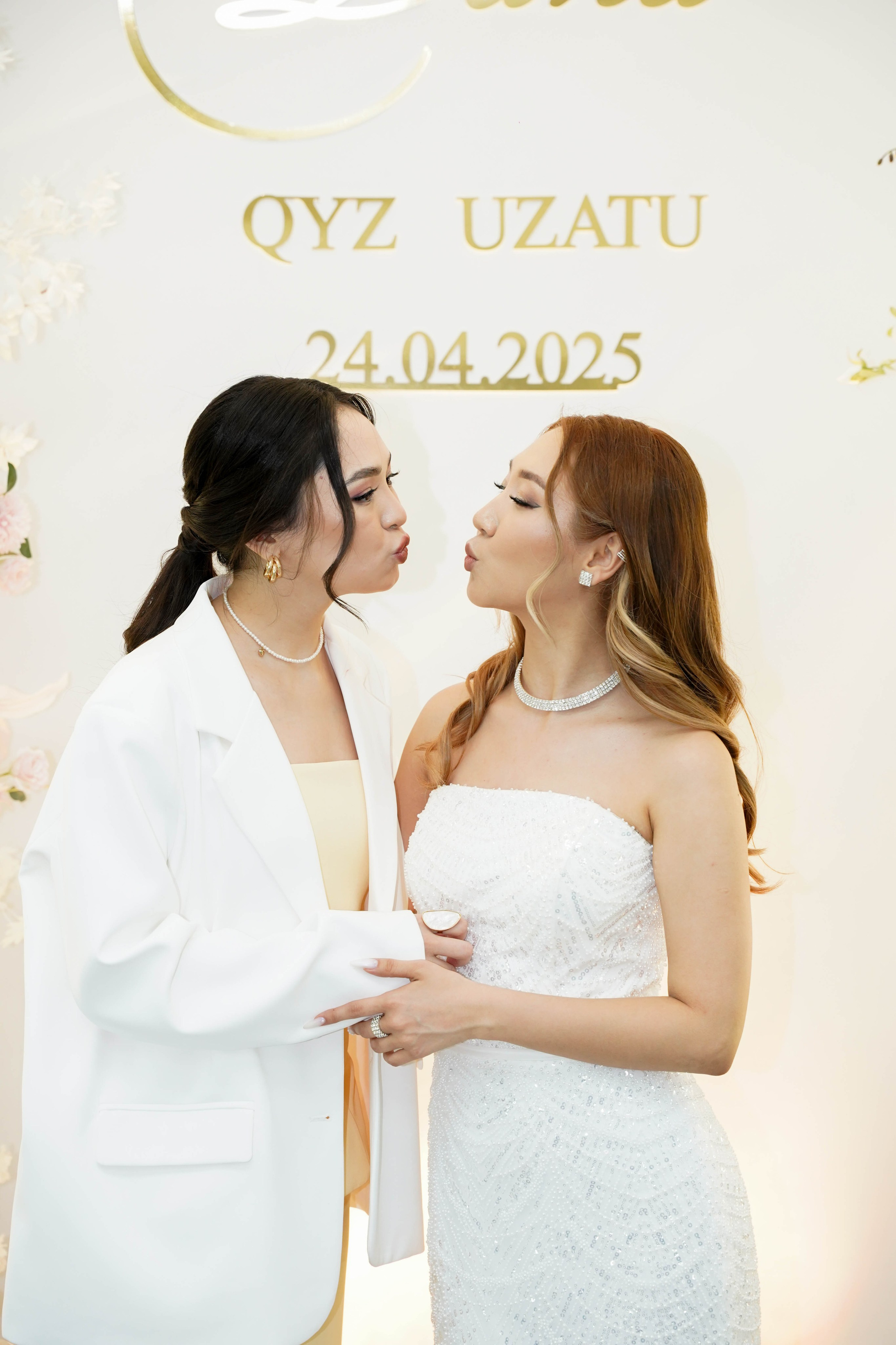 Dana uzatu. Фотограф Ернар Ержанов