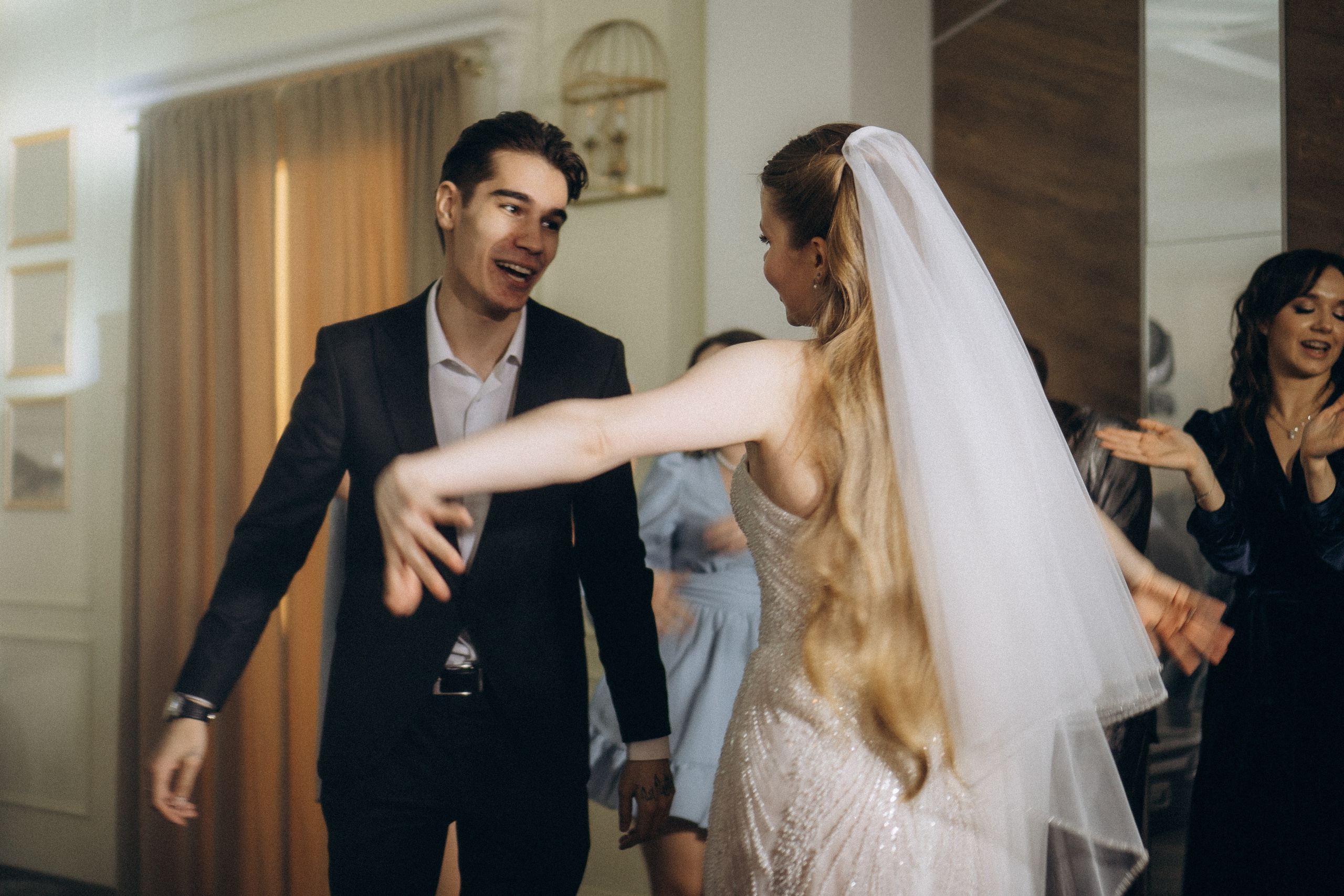 СЬЕМКА СВАДЕБНОГО БАНКЕТА (СНЯТО В СИБИРЕ В НИЖНЕВАРТОВСКЕ). Профессиональный фотограф, Санкт-Петербург — Виктория Богомолова