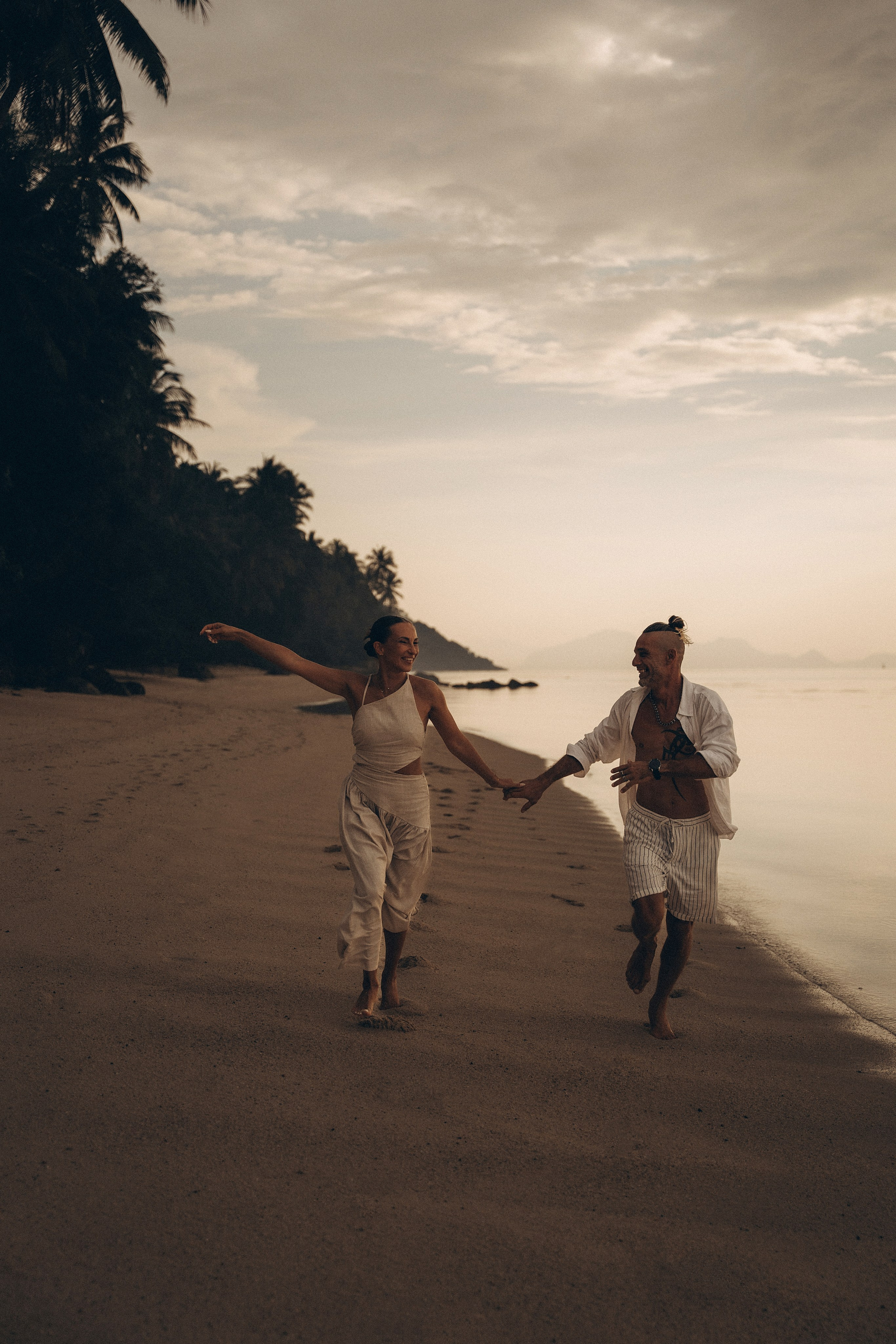 About love. Photographer in Koh Samui | Olga Krasikova