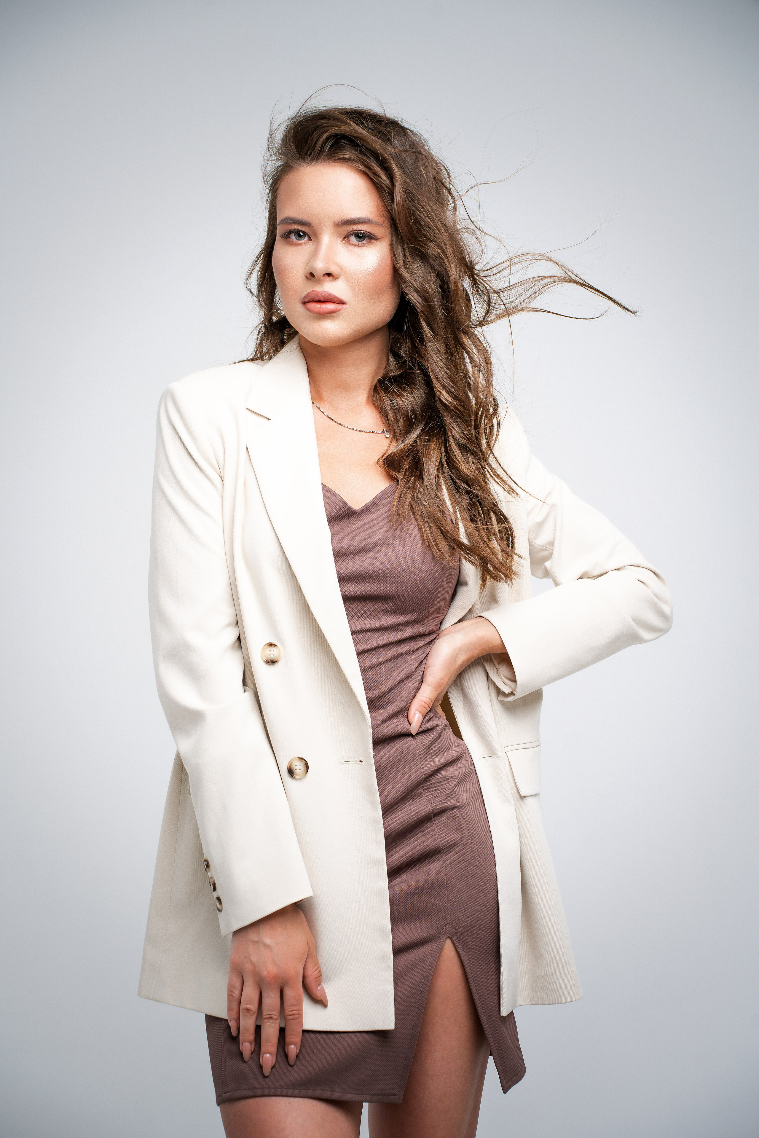 Женская фотосессия в фотостудии