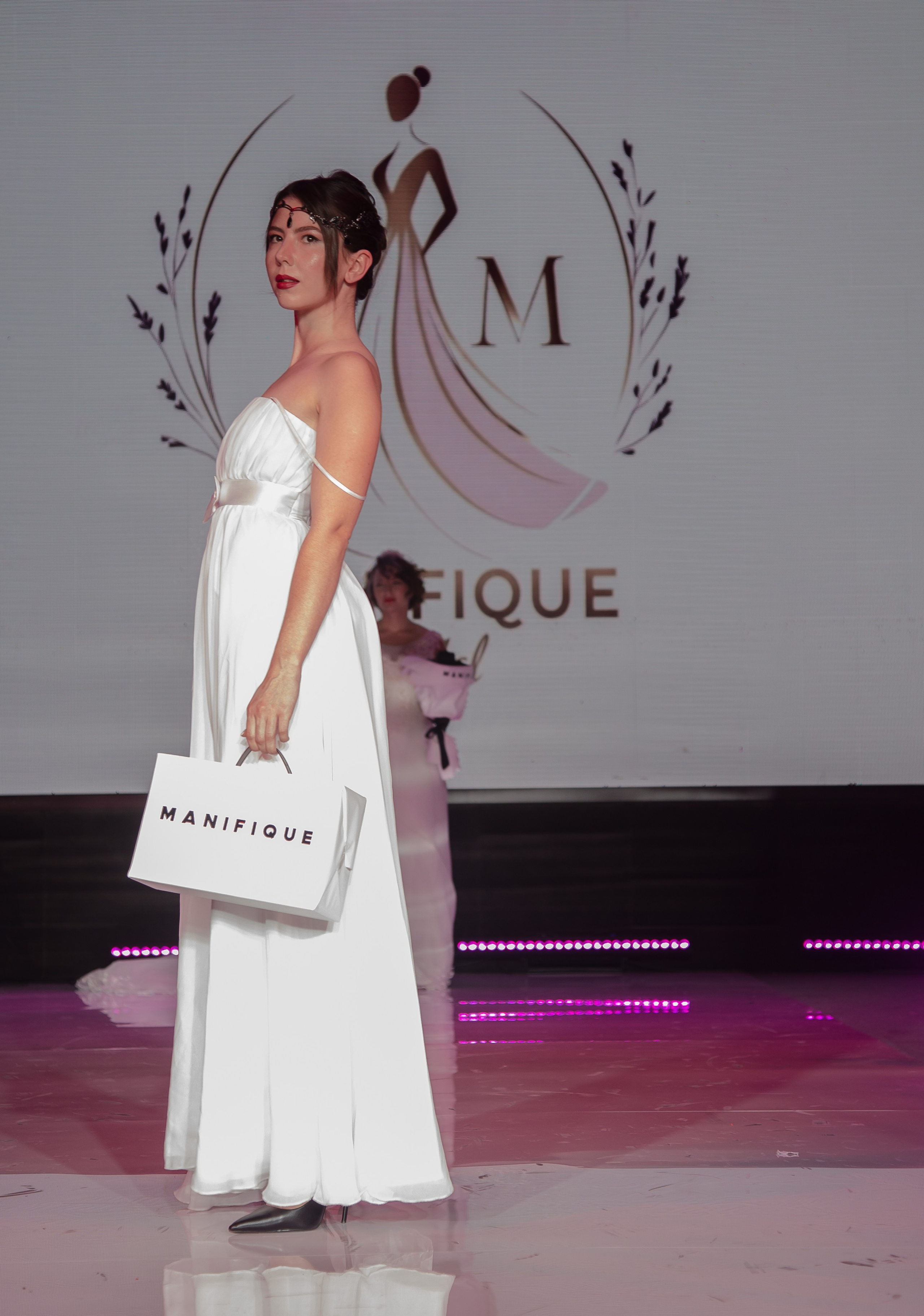 MFFRUSSIA (Moscow Fashion Fair Russia) Репортажная. Фотограф Надежда Абаренова