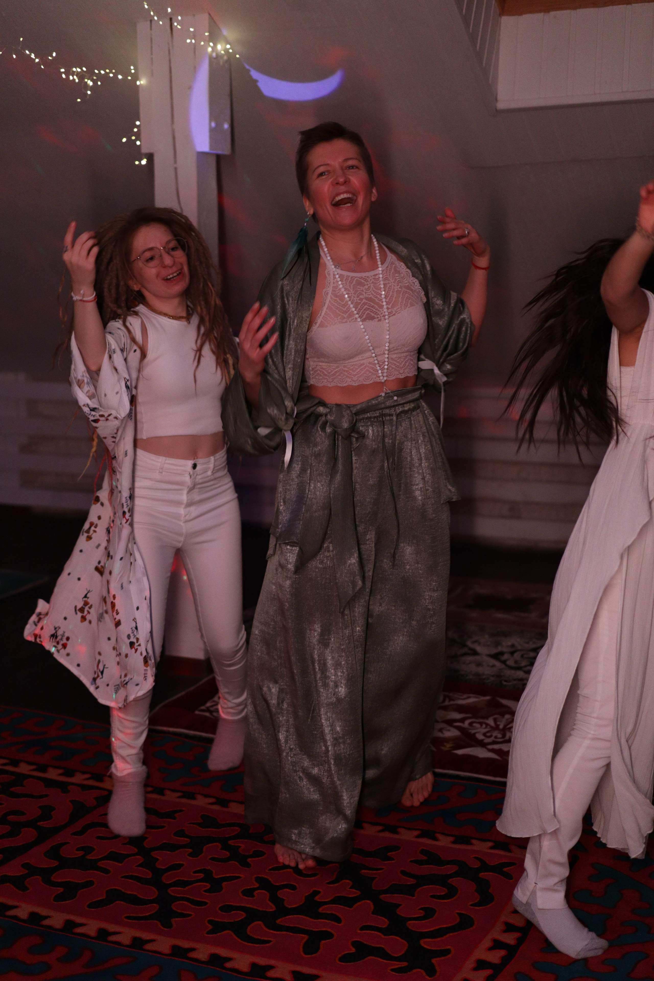 Bhakti Mantra. Photo Ninja