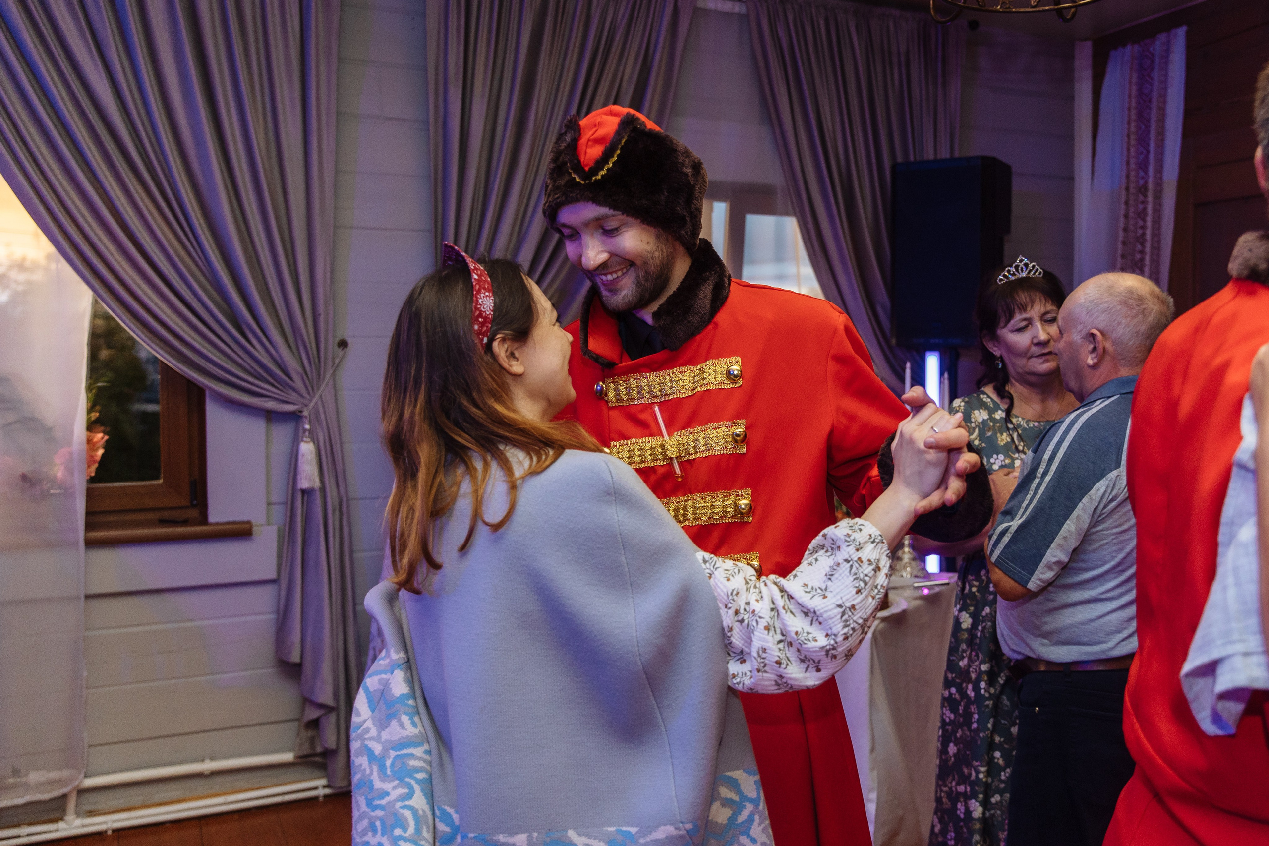 «Иван Васильевич меняет профессию» Юбилей. Свадебный и семейный фотограф в Улан-Удэ