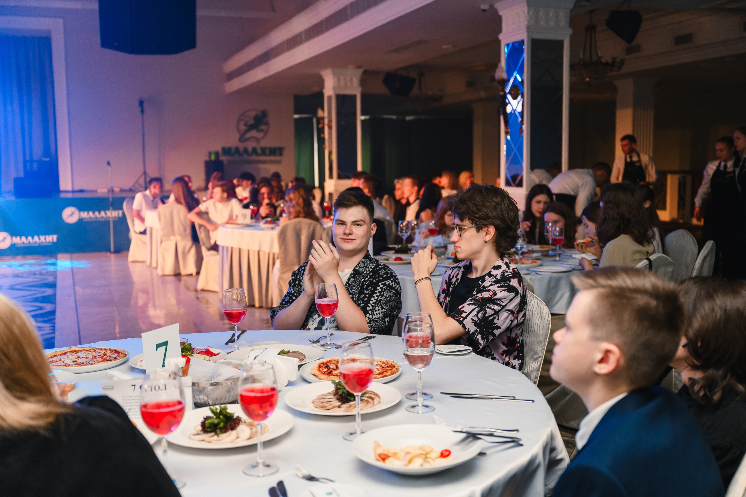 Выпускной в Малахите. Wedding and family photographer USA