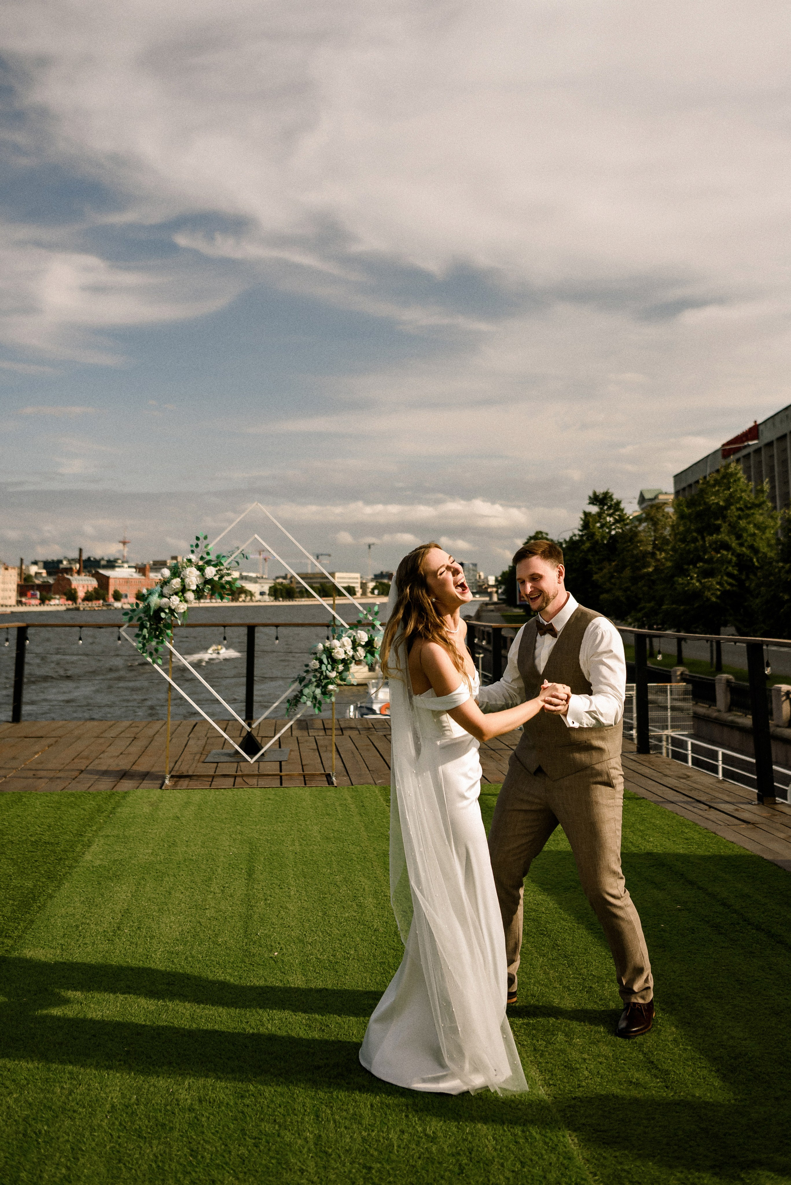 17/08/24 Ирина и Иван. Свадебный фотограф в Санкт-Петербурге София Шубик