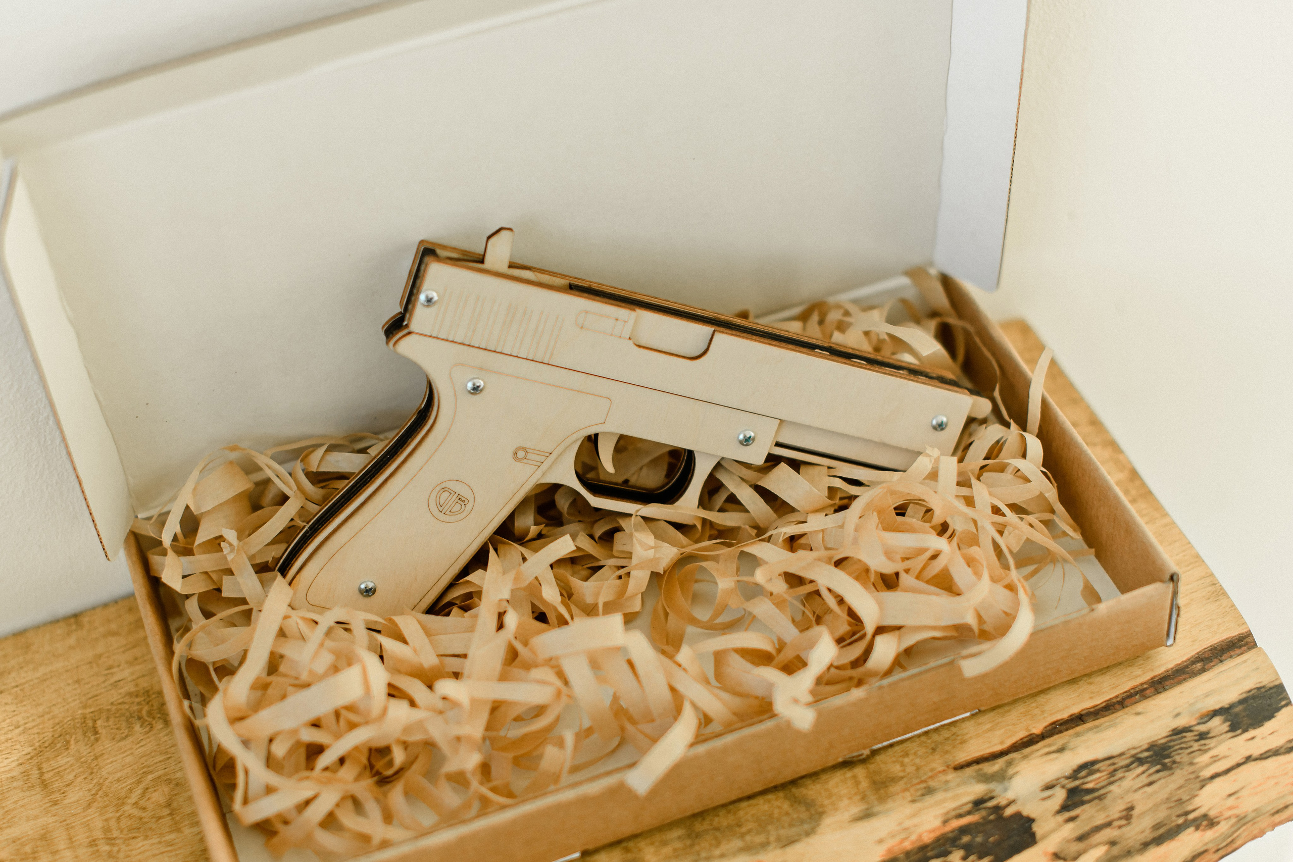 Магазин деревянных игрушек. Свадебный фотограф в Санкт-Петербурге София Шубик