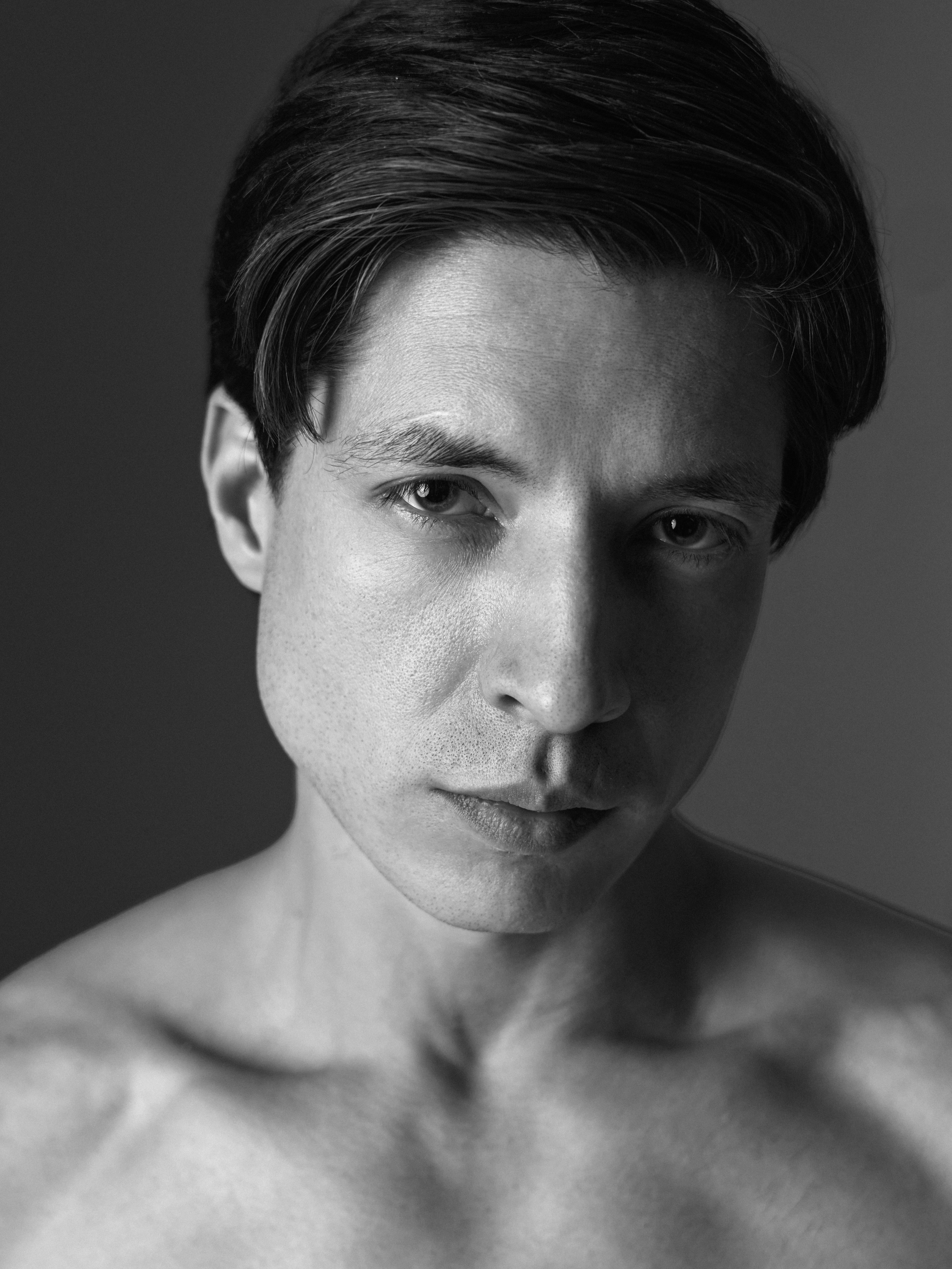 IVAN. Кирилл Гольцберг | фотограф для брендов одежды и бизнеса