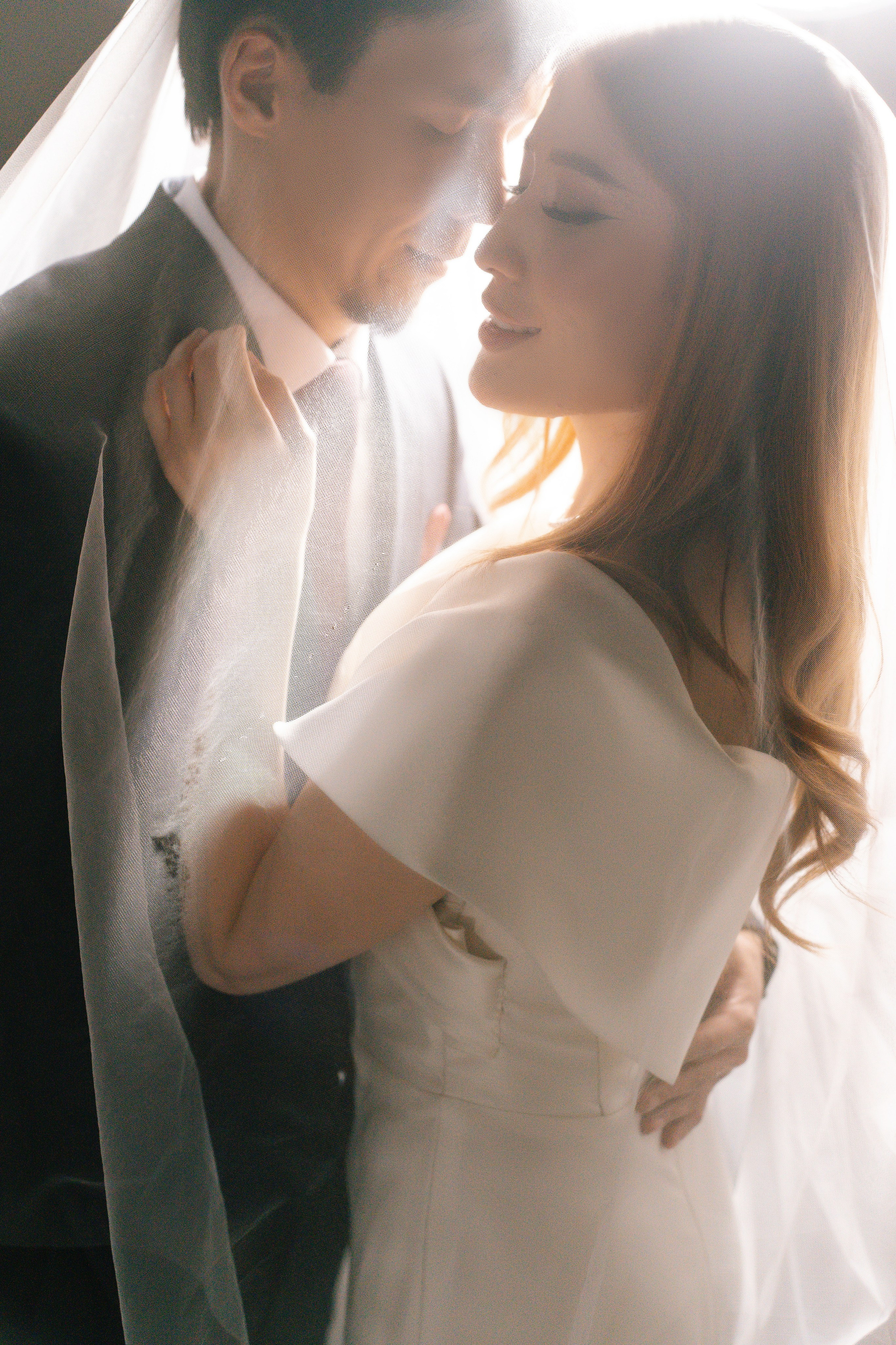 Wedding and Love story Photographer