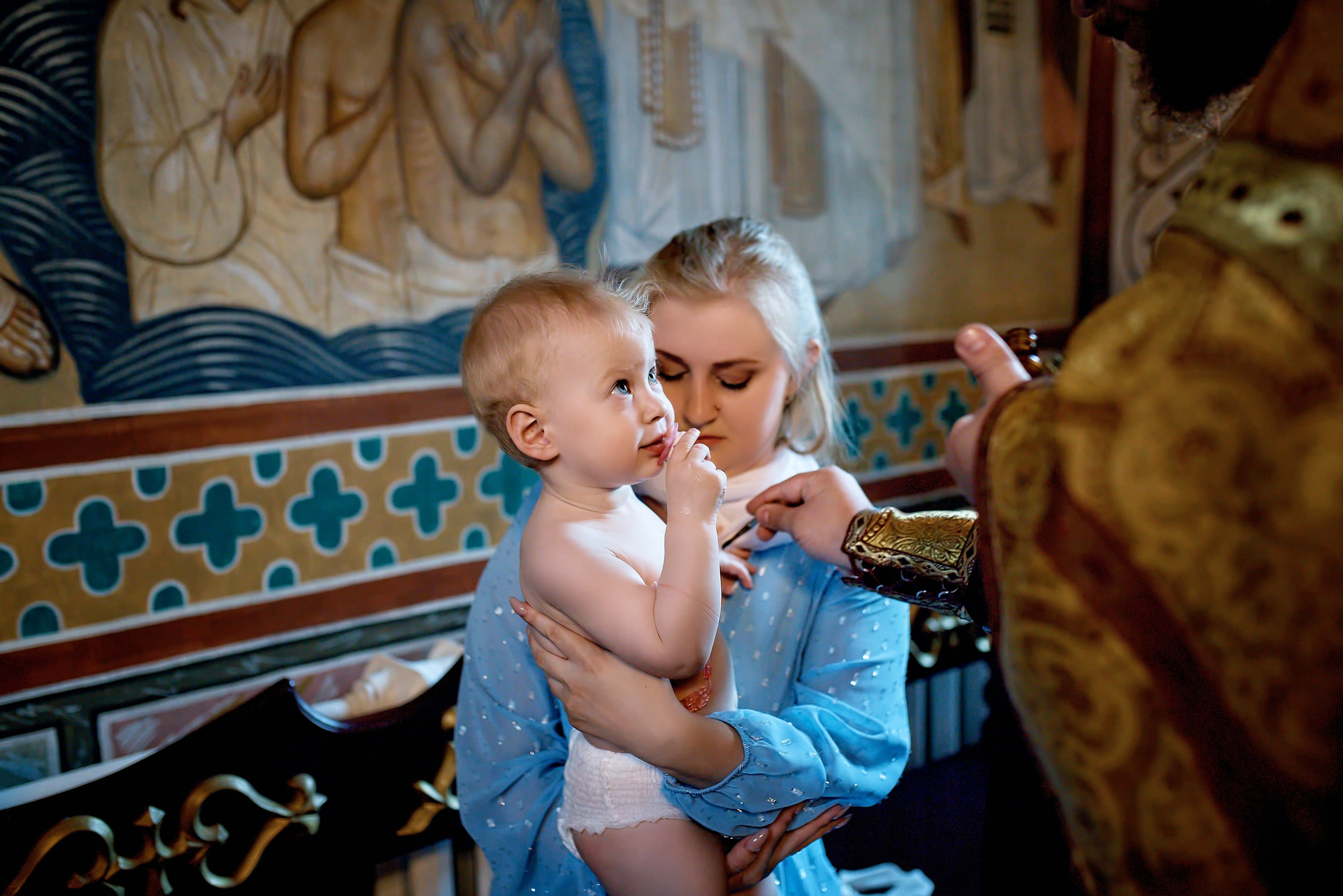 Таинство Крещения храм Георгия Победоносца г. Новоалтайск. Фотограф на Крещение и Венчание в Барнауле